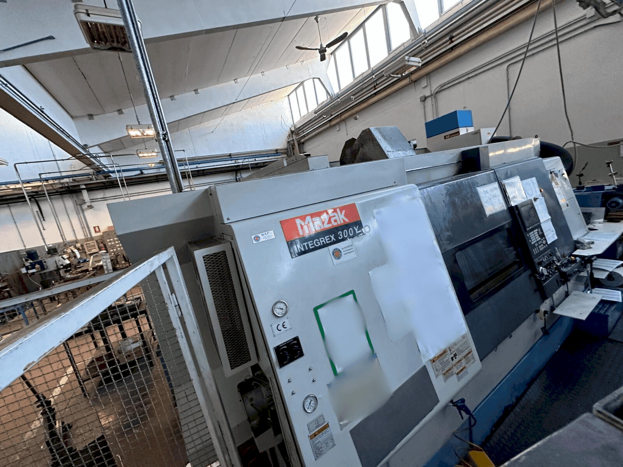 Mašīnas Mazak INTEGREX 300Y pretskats