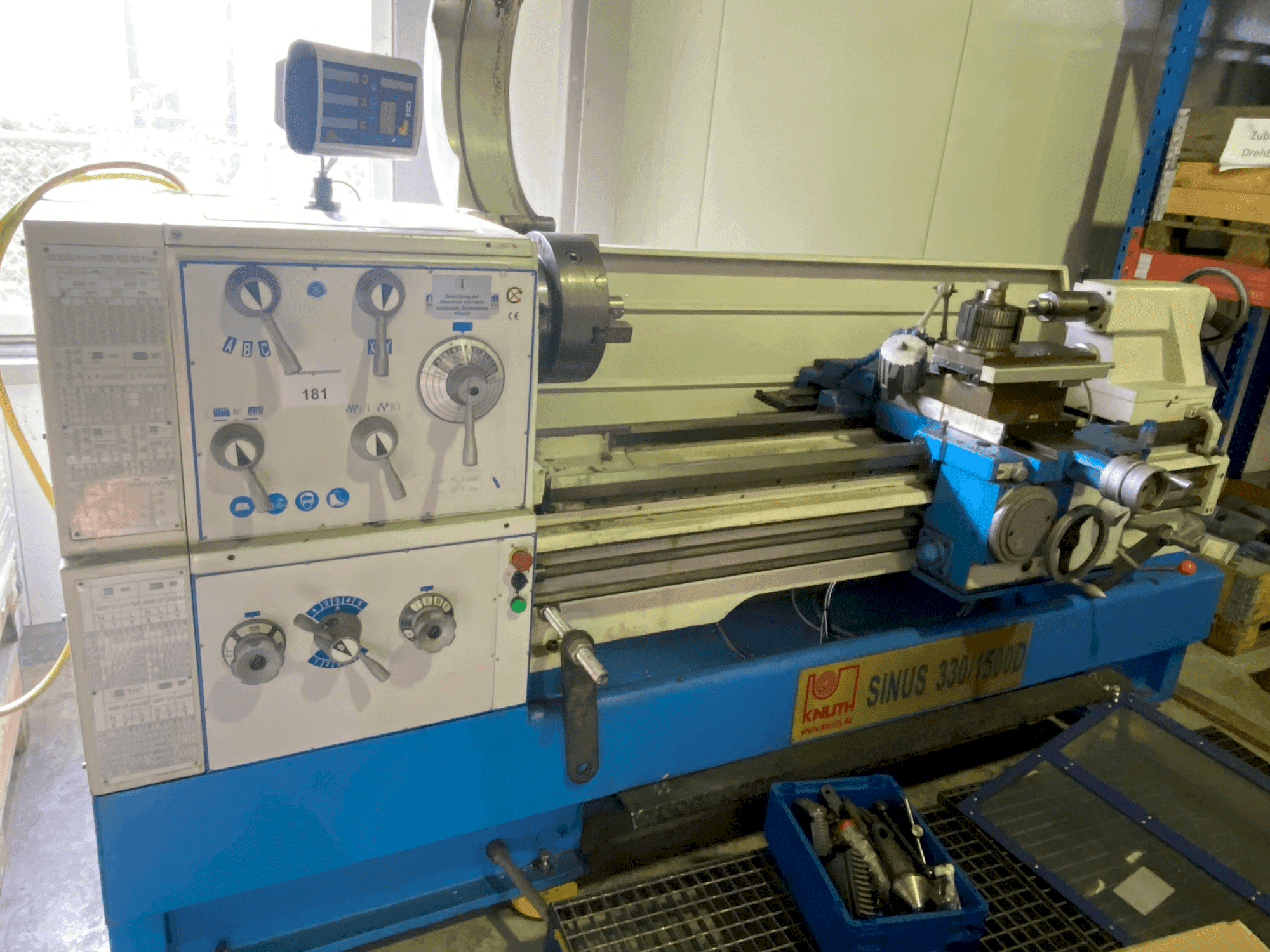 Mašīnas KNUTH SINUS 330/1500 D pretskats