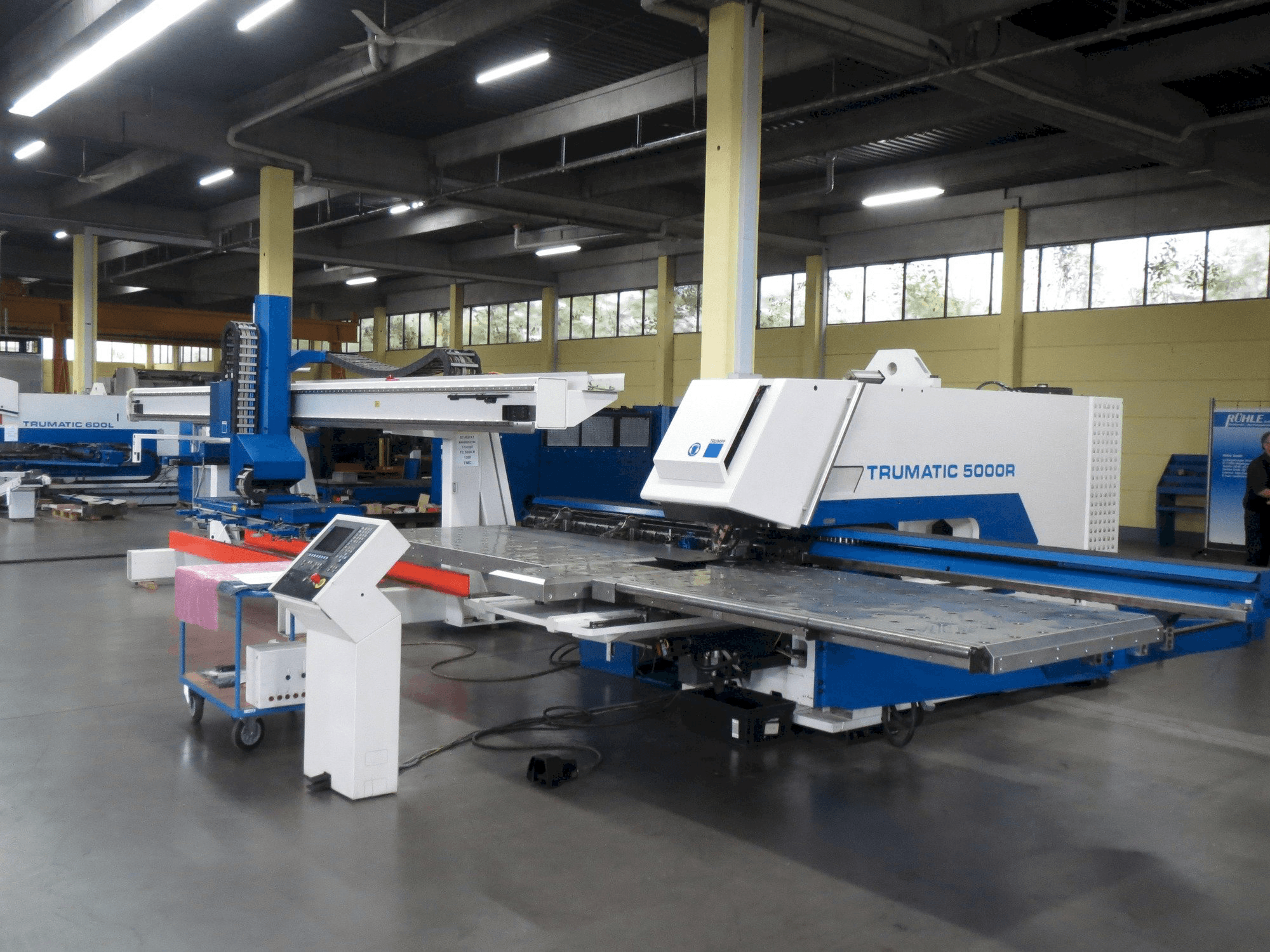 Mašīnas Trumpf Trumatic 5000 R pretskats