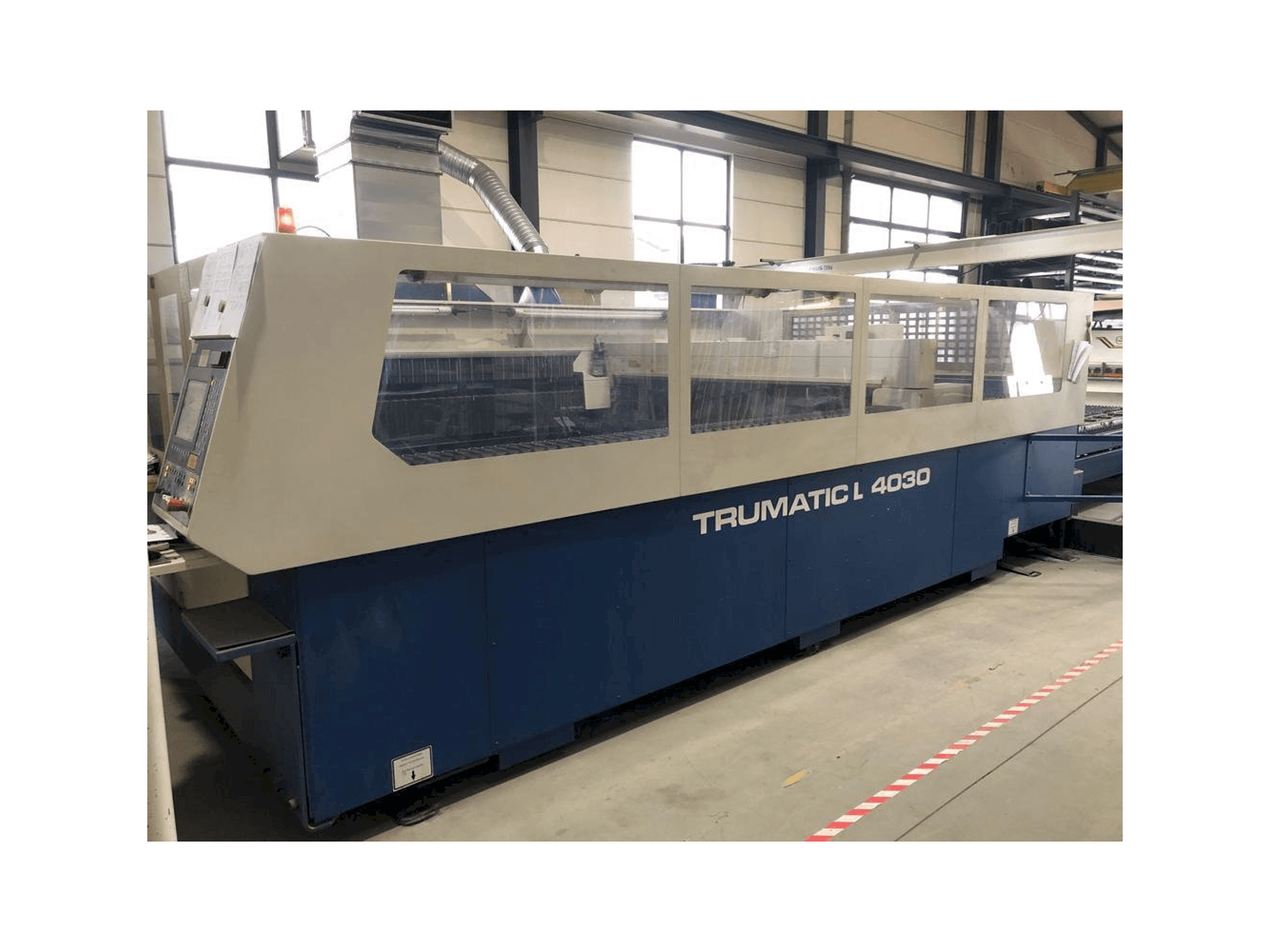 Mašīnas Trumpf Trumatic L4030 pretskats