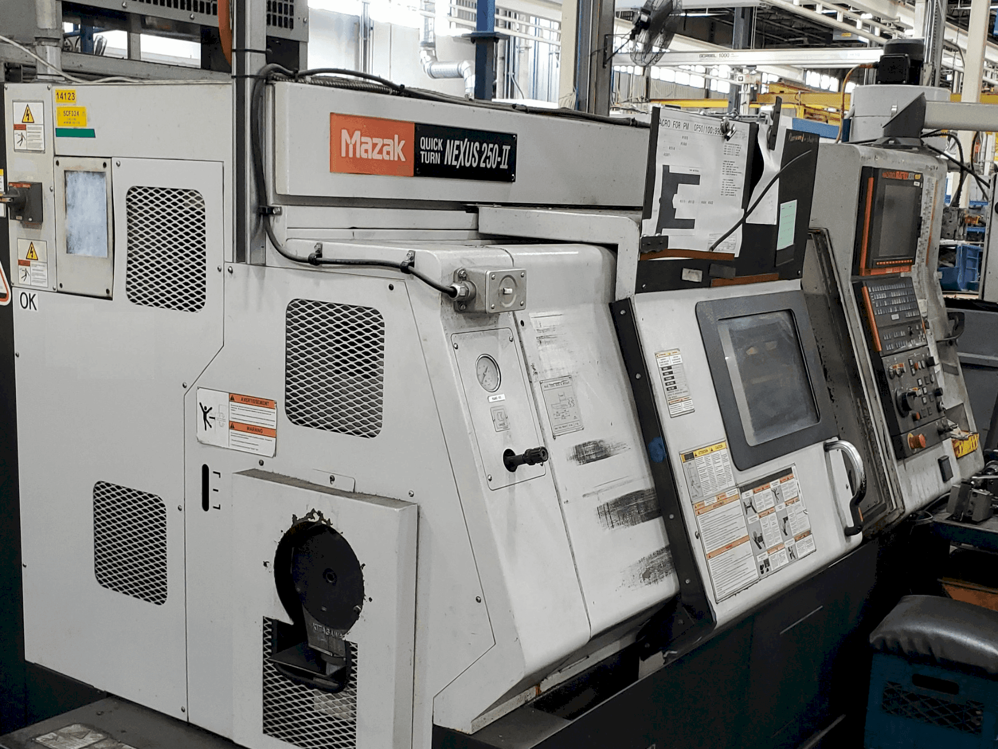 Mašīnas Mazak QTN 250-II pretskats