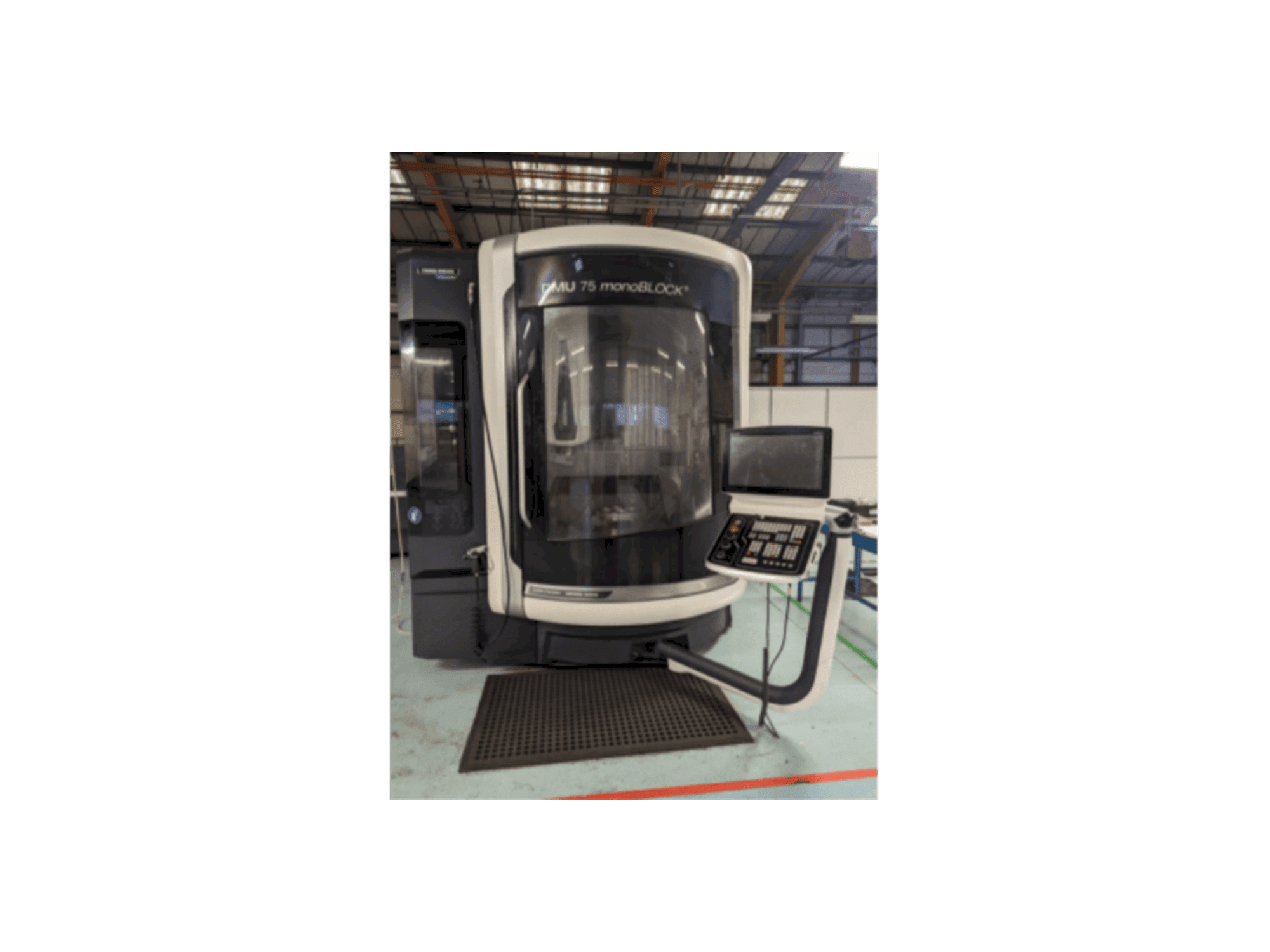 Mašīnas DMG MORI DMU 75 Monoblock kreisās malas skats