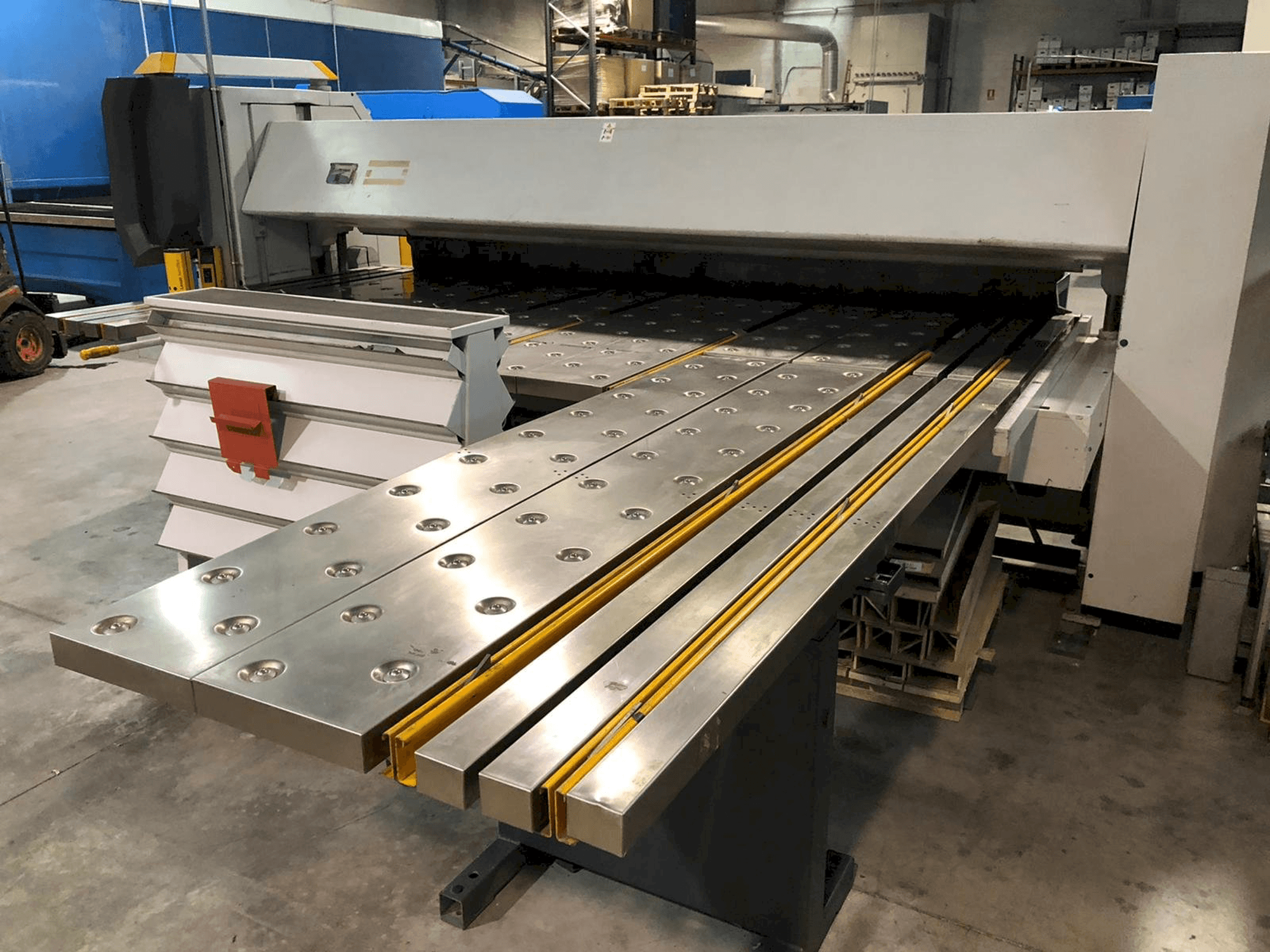 Mašīnas RAS Flexibend 73.30 pretskats