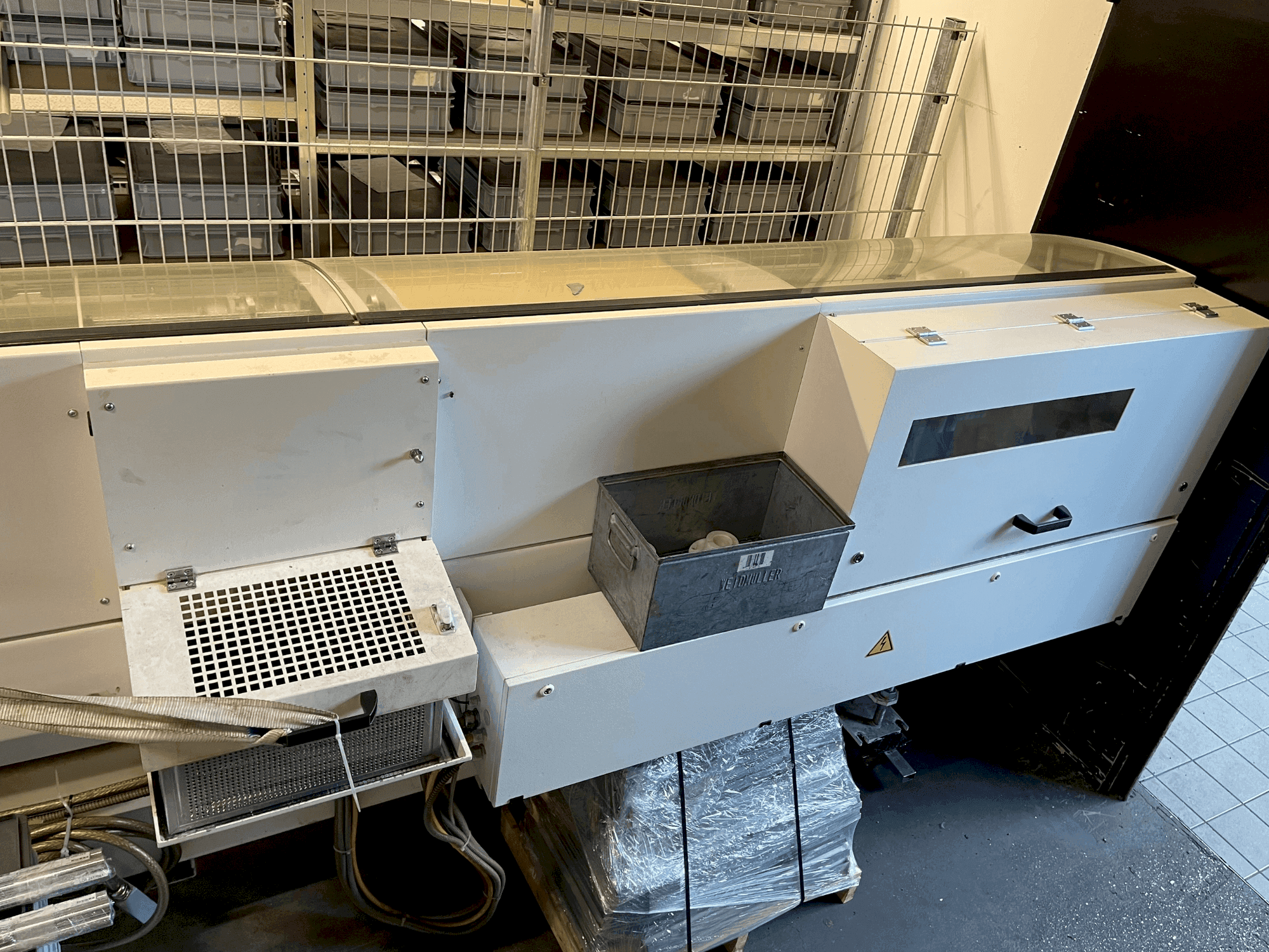 Mašīnas BREUNING PROFImat 80.8*270/8 pretskats