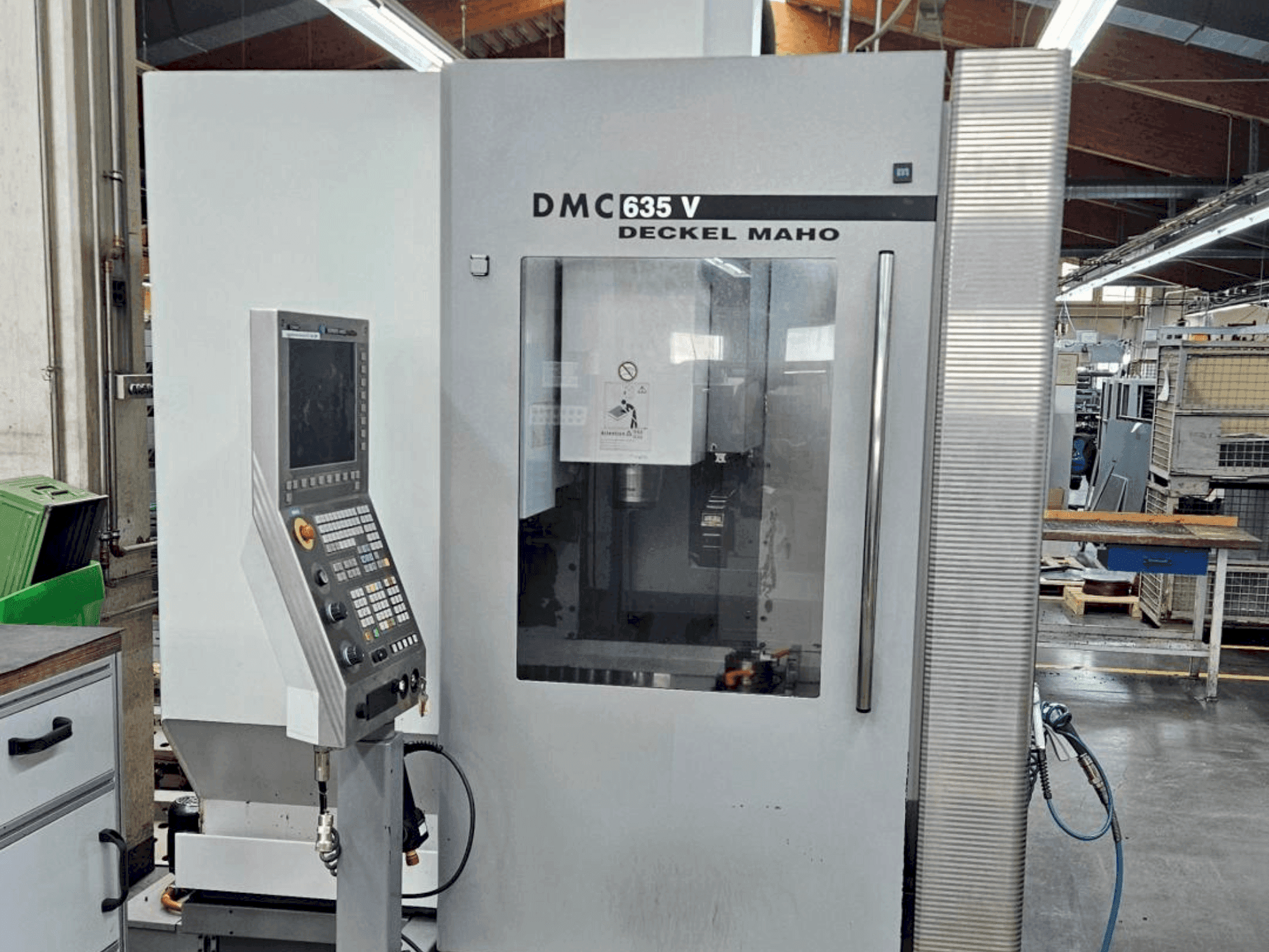 Mašīnas DMG DECKEL MAHO DMC 635V pretskats