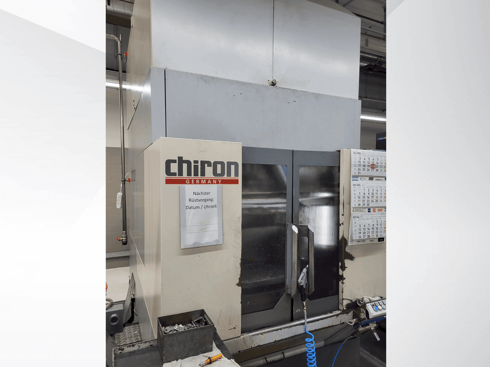 Mašīnas CHIRON FZ 18 W pretskats