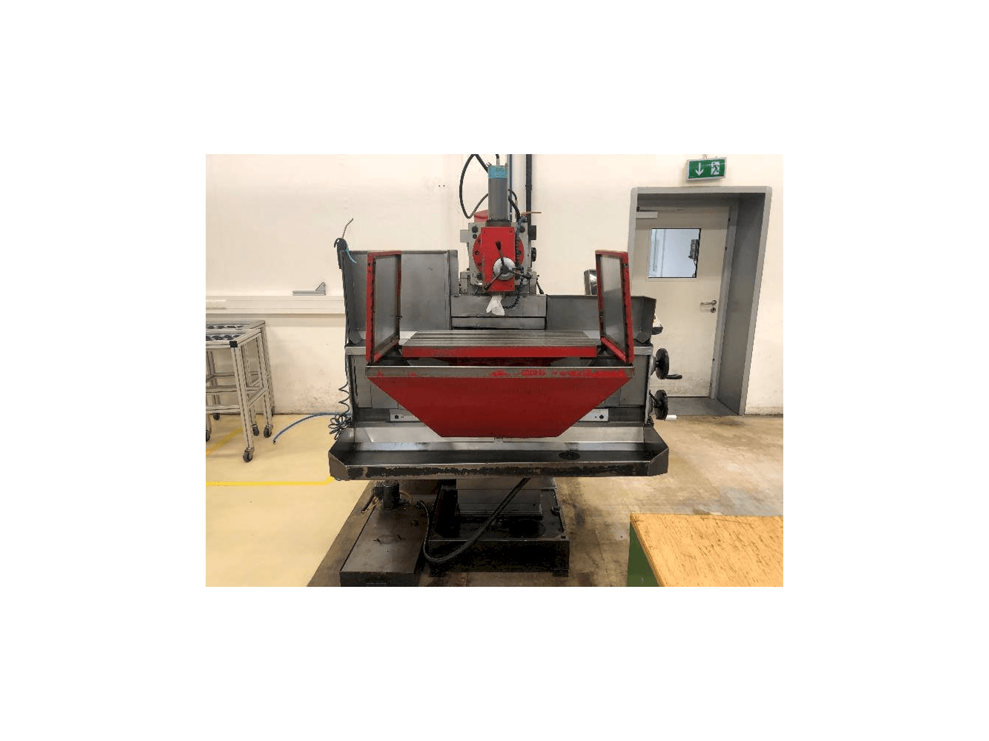 Mašīnas EMCO FB5 pretskats