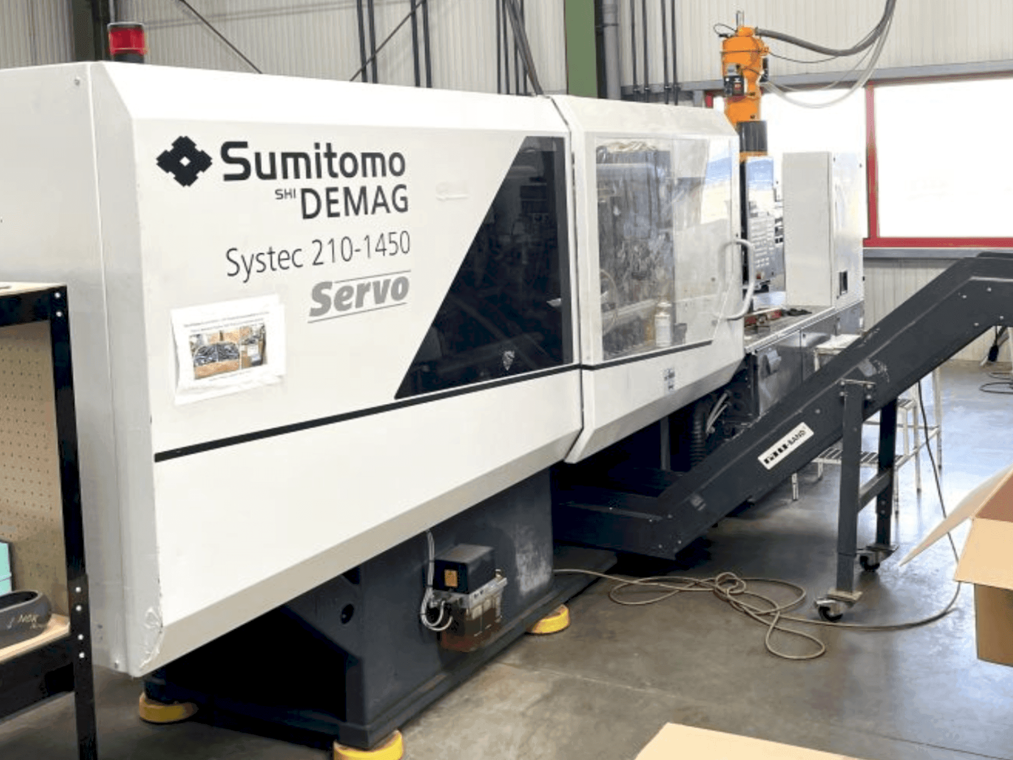 Mašīnas DEMAG System 210-1450 pretskats