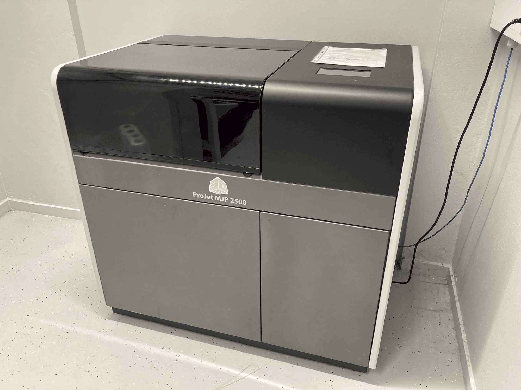 Mašīnas 3DSYSTEMS Projet 2500 Plus pretskats