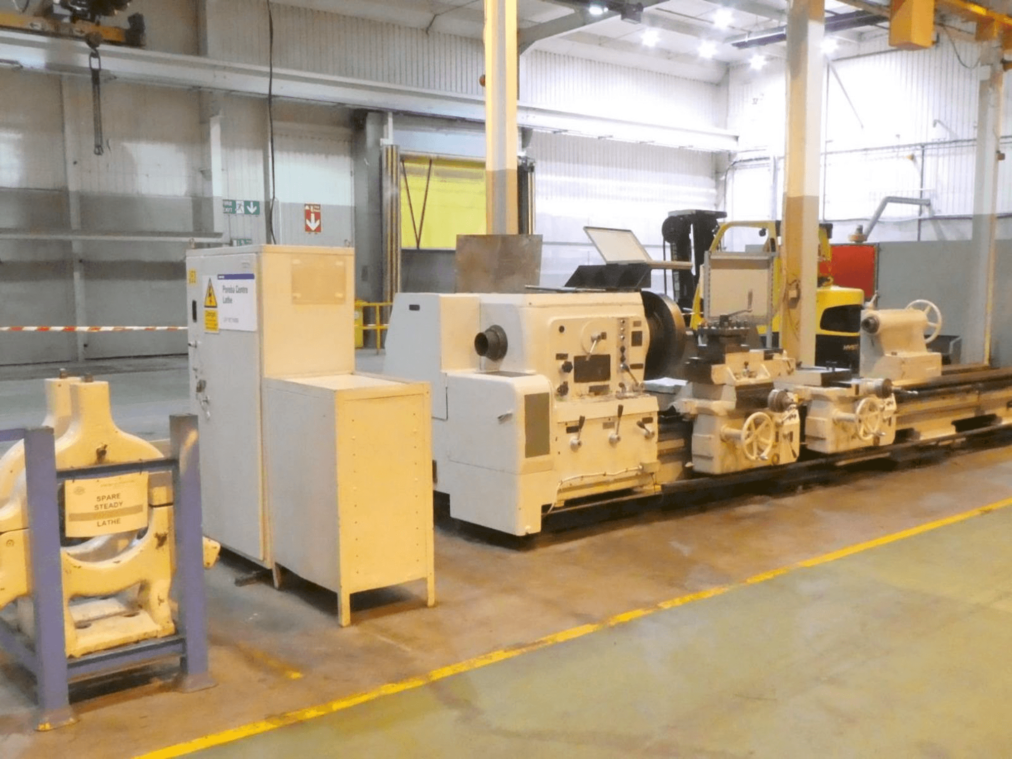 Mašīnas Poreba TR100B X 4M pretskats