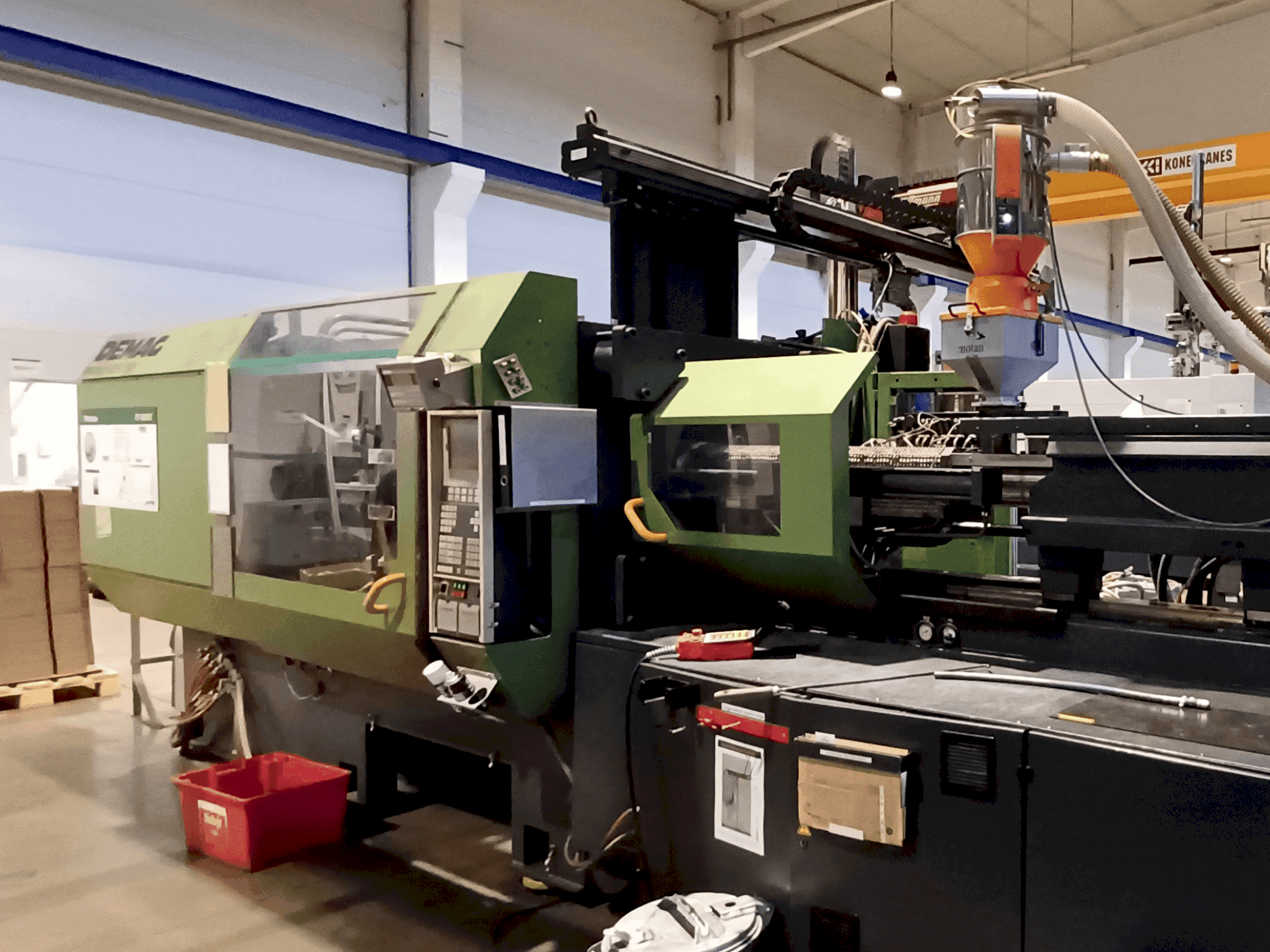 Mašīnas DEMAG ERGOTECH 4200-2300 pretskats