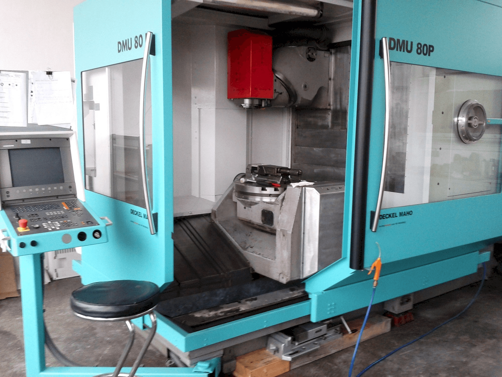 Mašīnas DECKEL MAHO DMU 80P pretskats