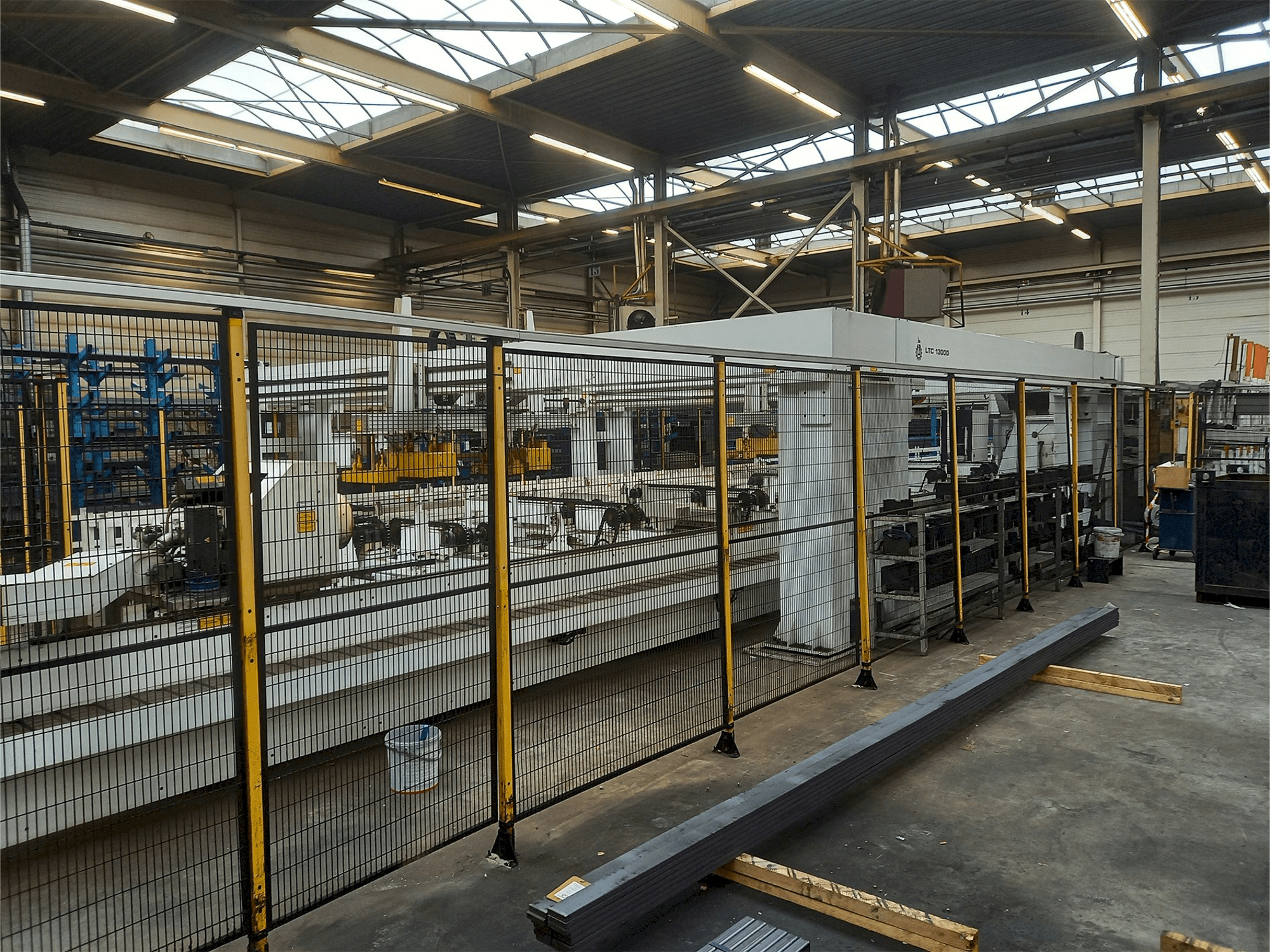 Mašīnas Balliu LTC 13000 pretskats