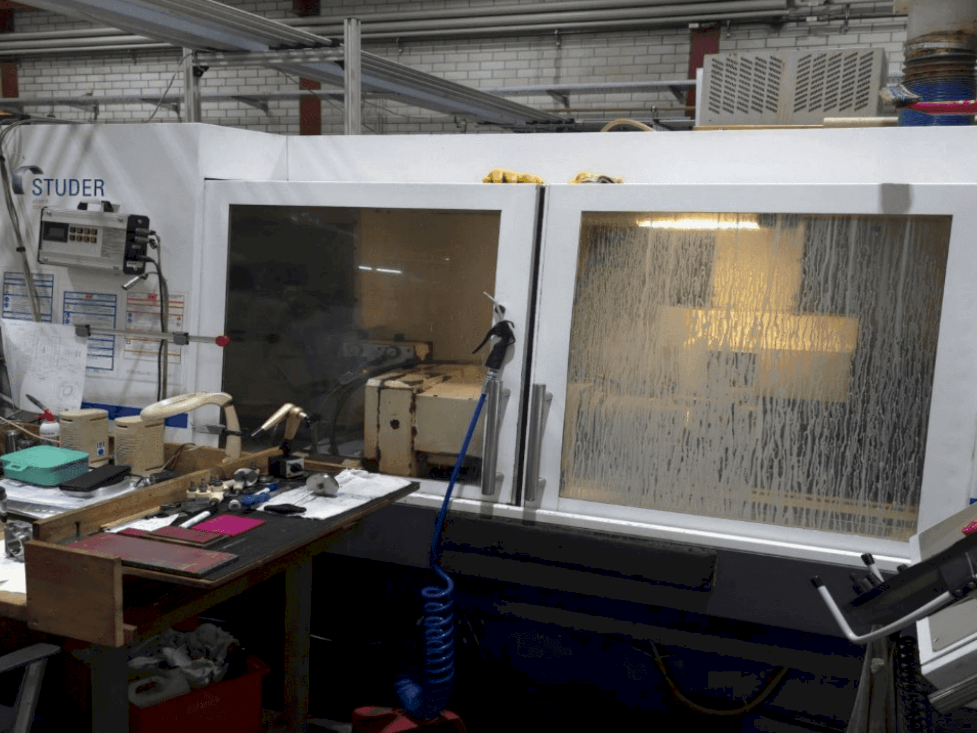 Mašīnas STUDER S31 pretskats