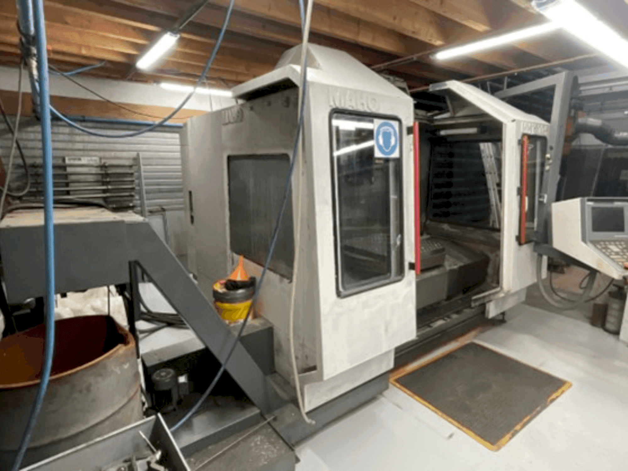 Mašīnas MAHO MH1200S pretskats