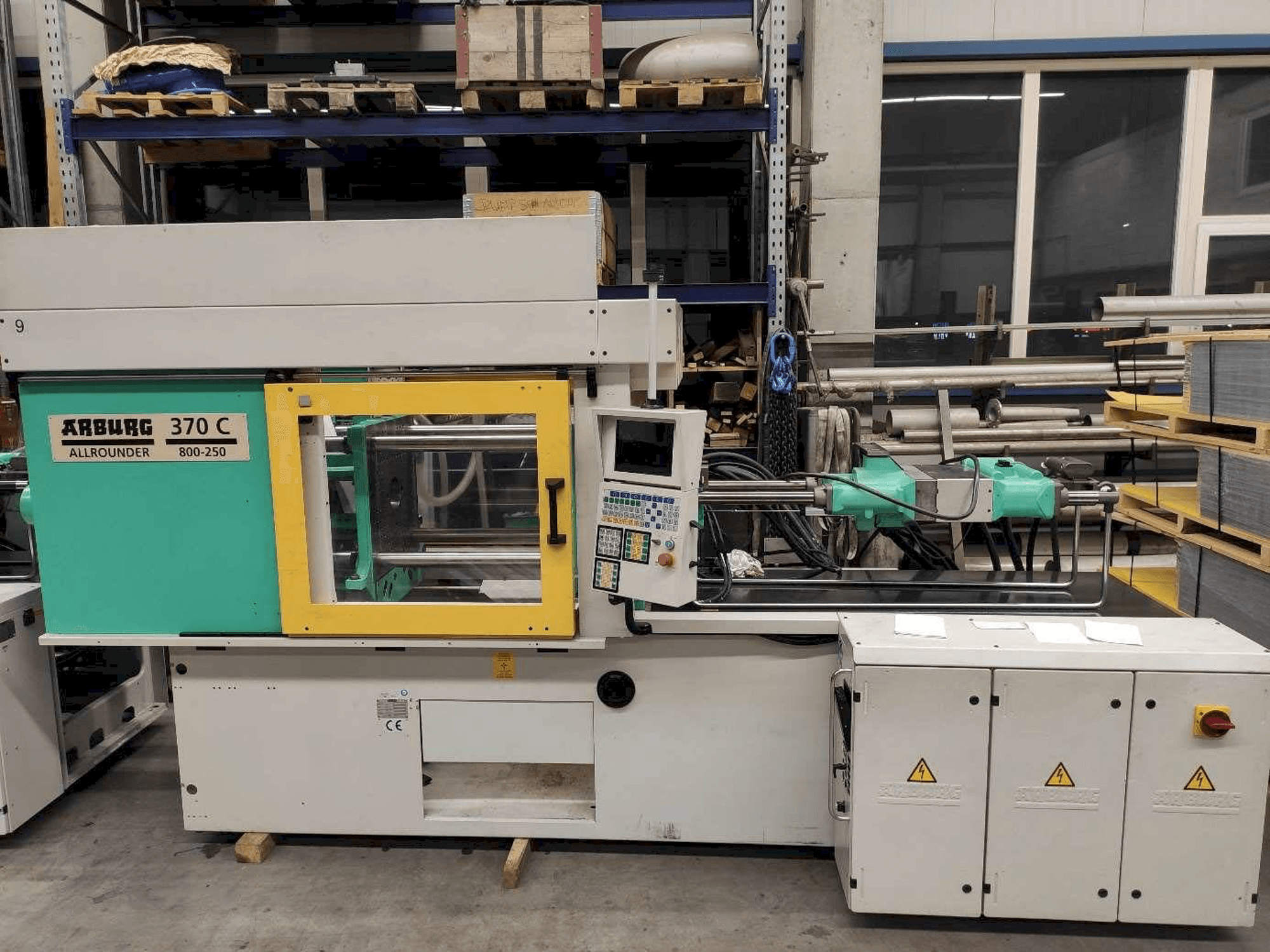 Mašīnas Arburg 370C-800-250 pretskats