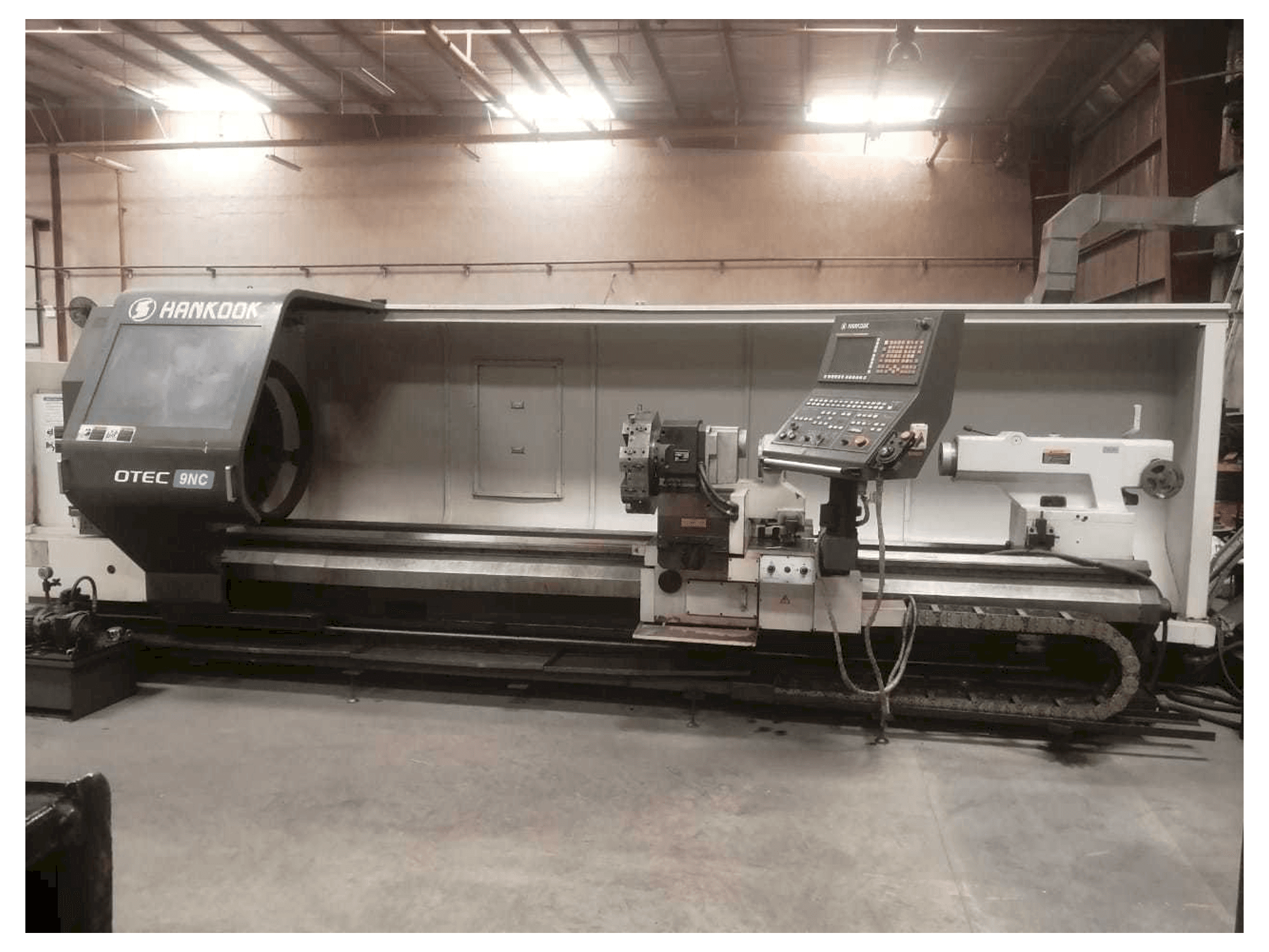 Mašīnas HANKOOK PROTEC-9NC pretskats