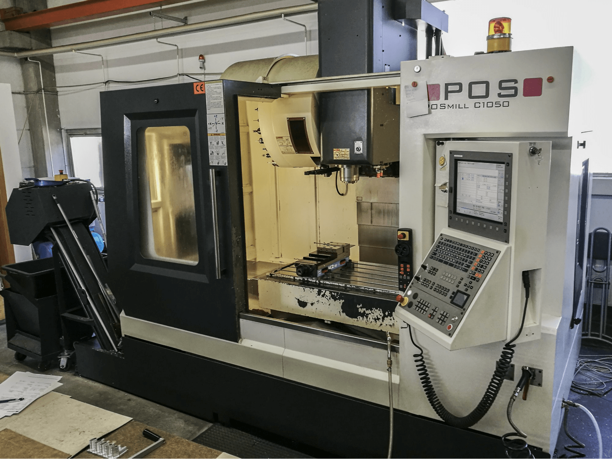 Mašīnas POS POSmill C1050 skats no labās puses