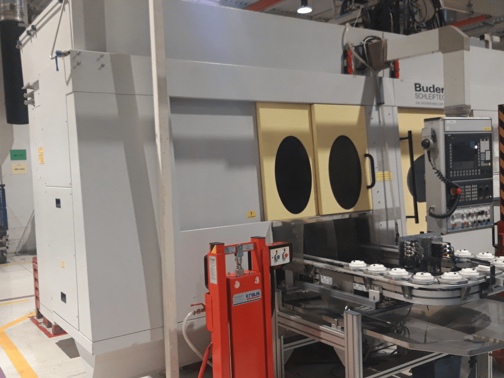 Mašīnas Budeurus CNC 245 + Automation pretskats