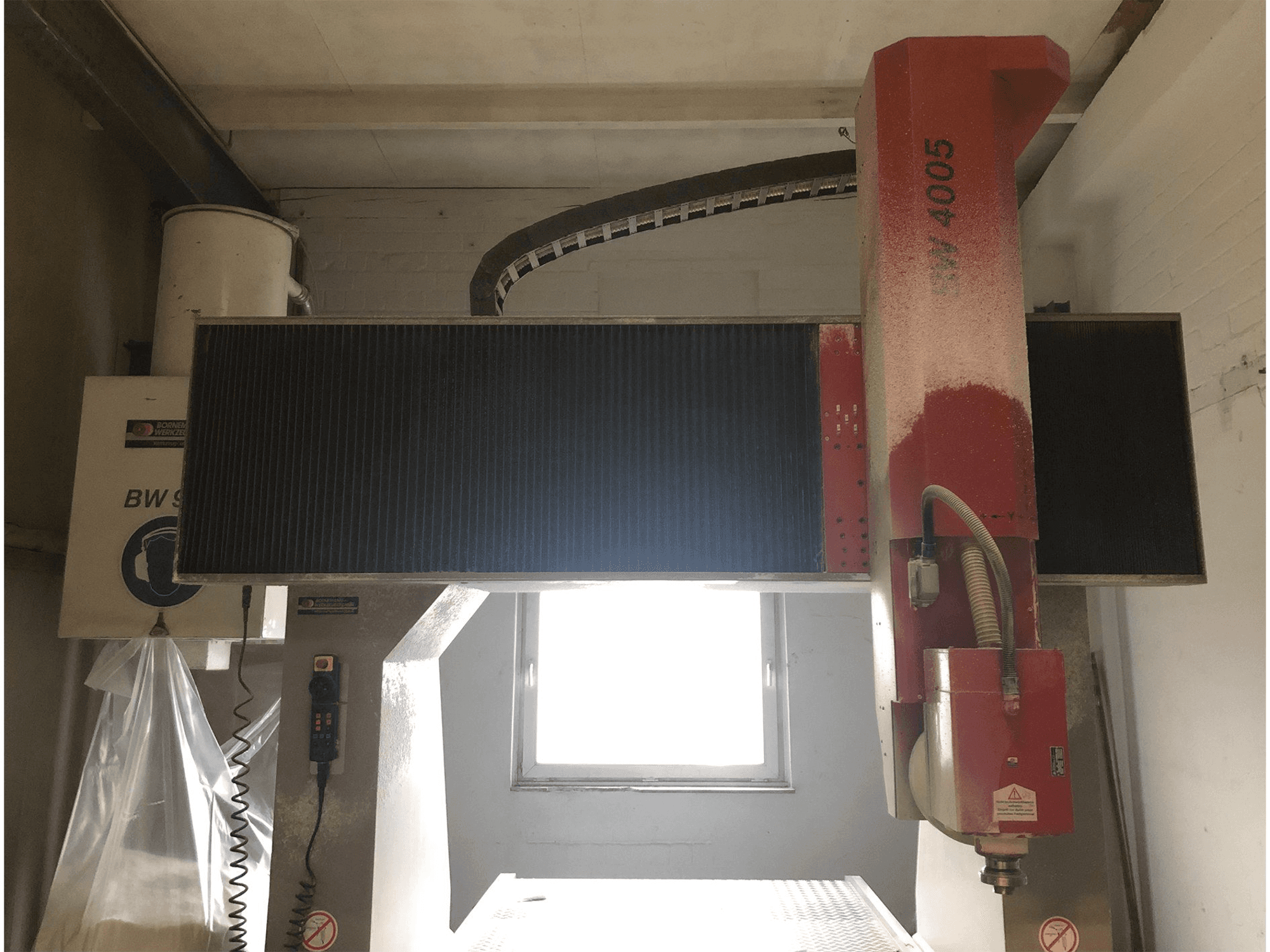 Mašīnas BORNEMANN BW 4005 pretskats