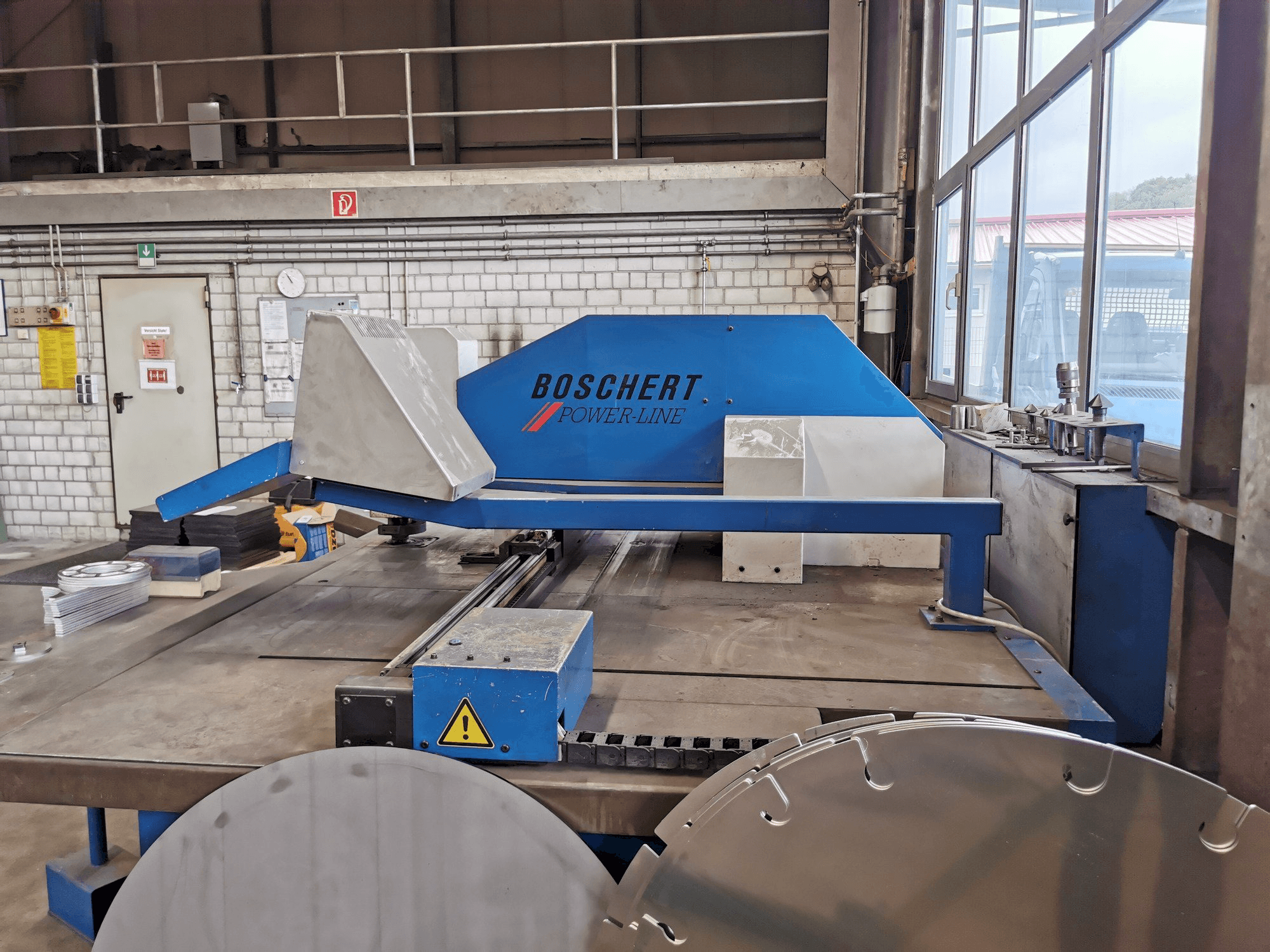 Mašīnas BOSCHERT PL 150 CNC Z pretskats