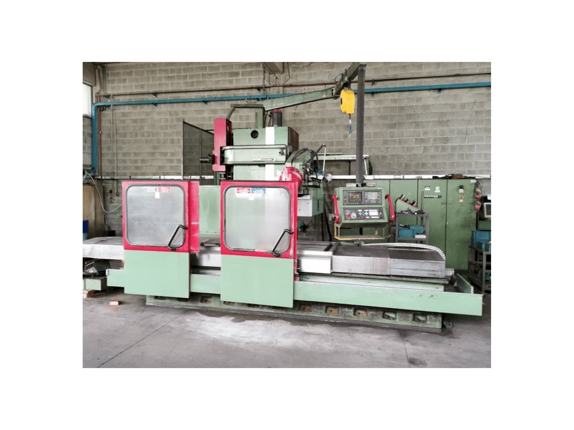 Mašīnas NOVAR CENTER 1000K 40 pretskats