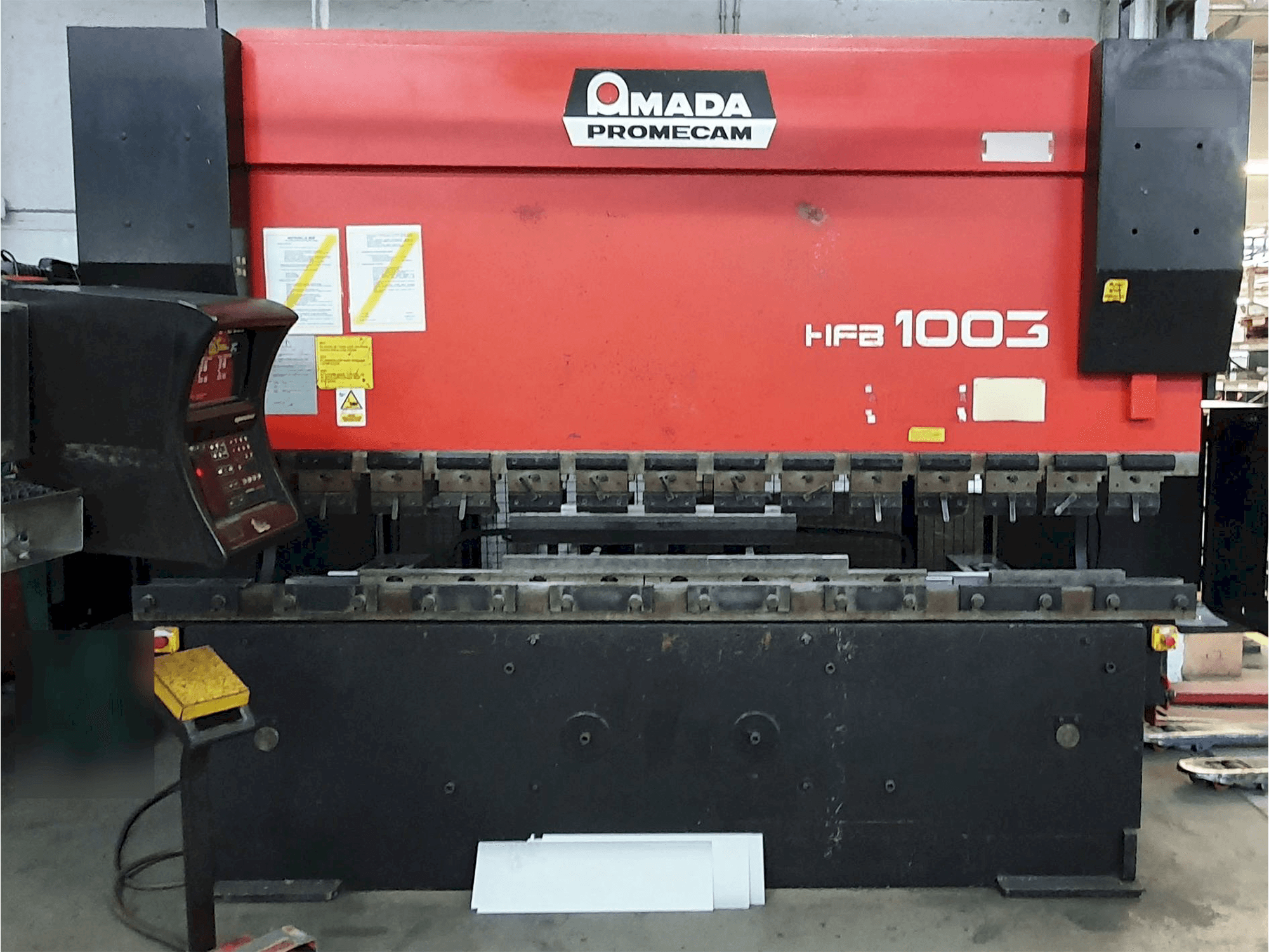 Mašīnas AMADA HFB 100.3 pretskats