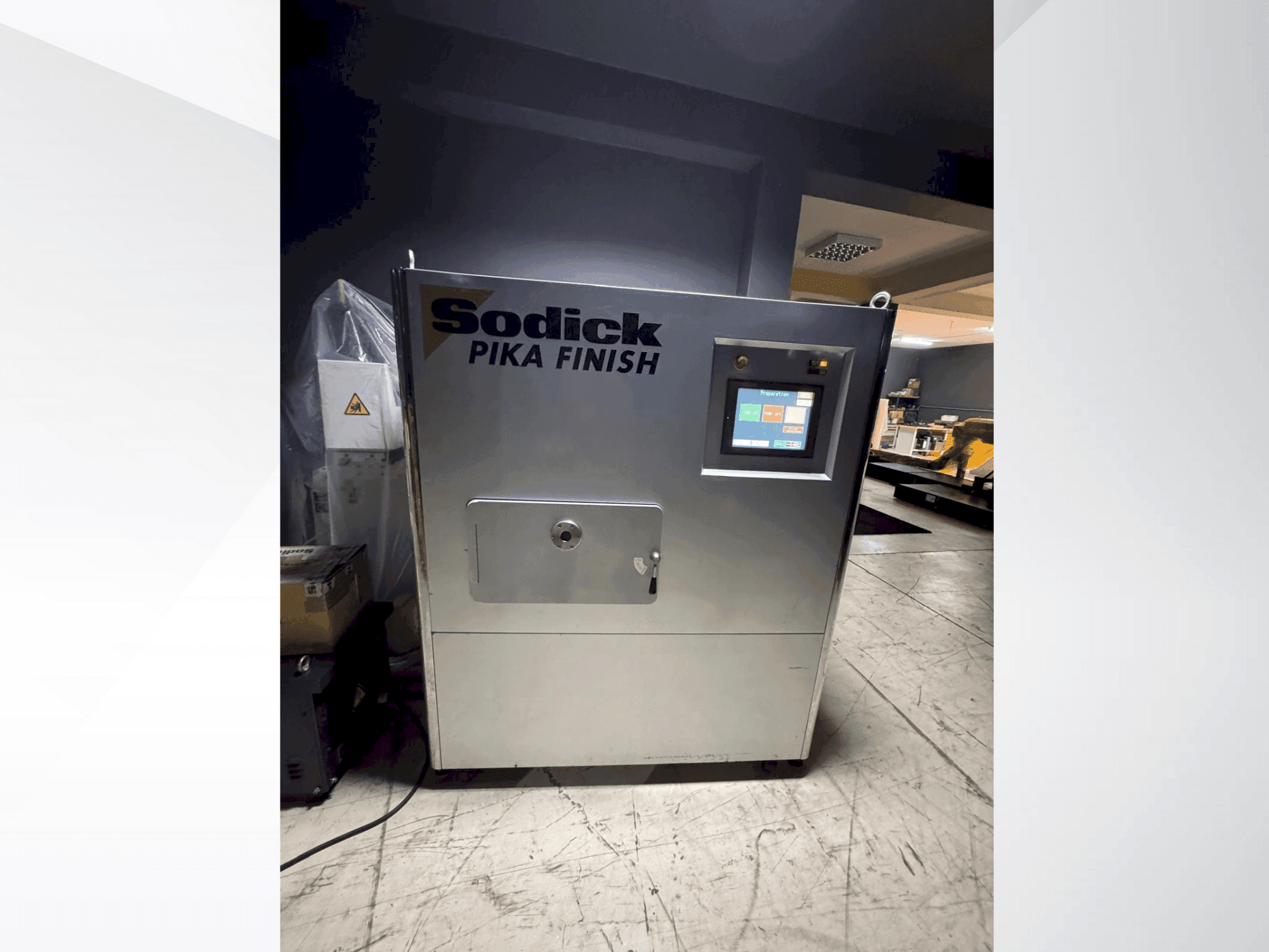 Mašīnas Sodick Picka PF-32A pretskats