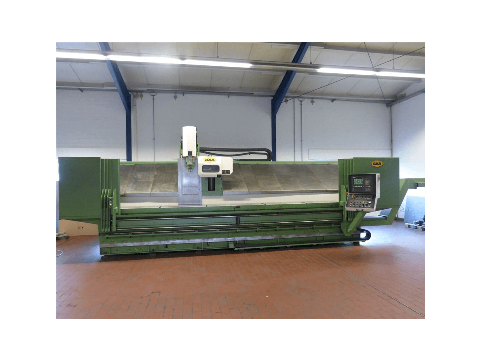 Mašīnas AXA VSC 1-5000M/E pretskats