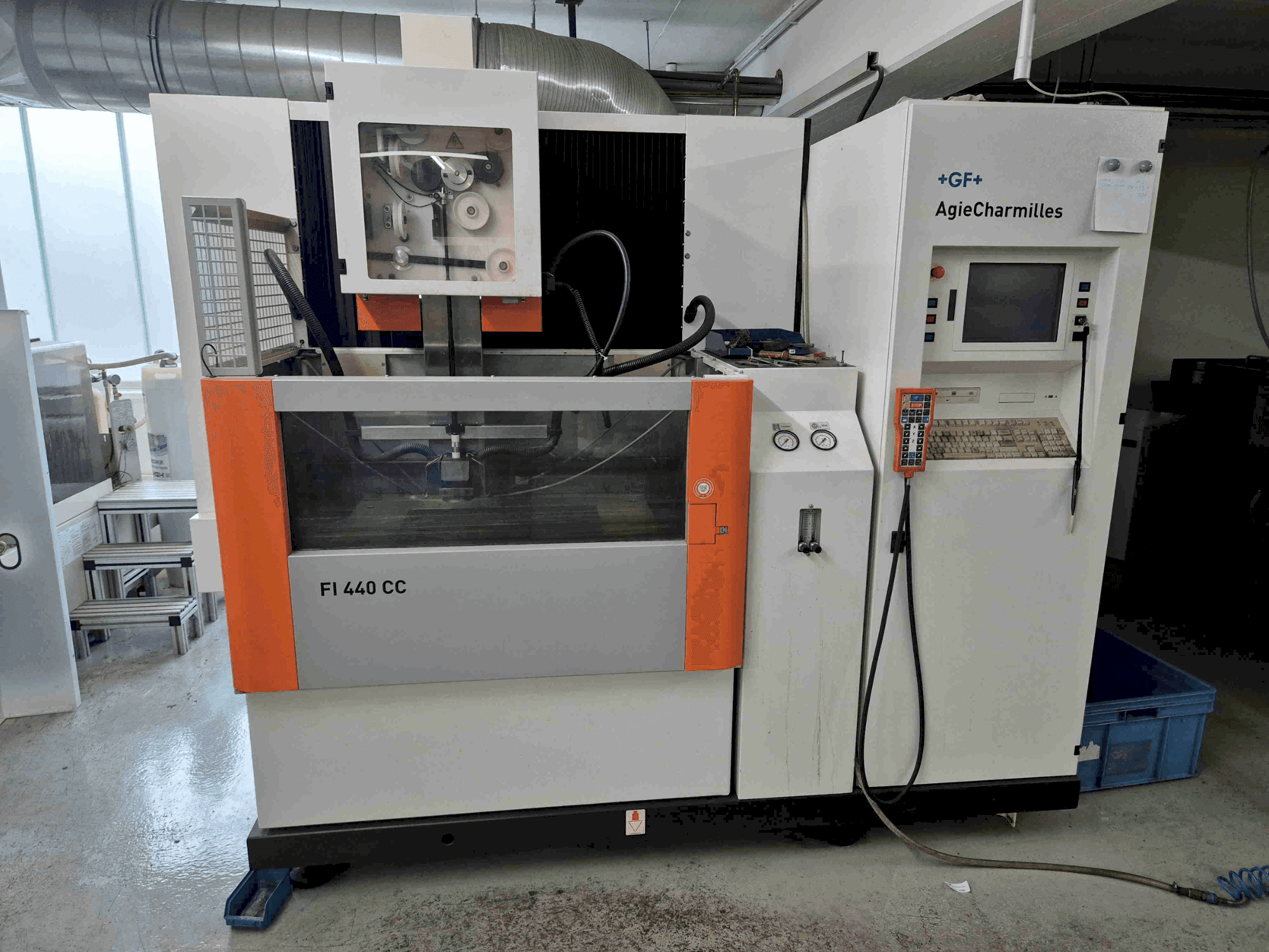 Mašīnas CHARMILLES FI 440 CC pretskats