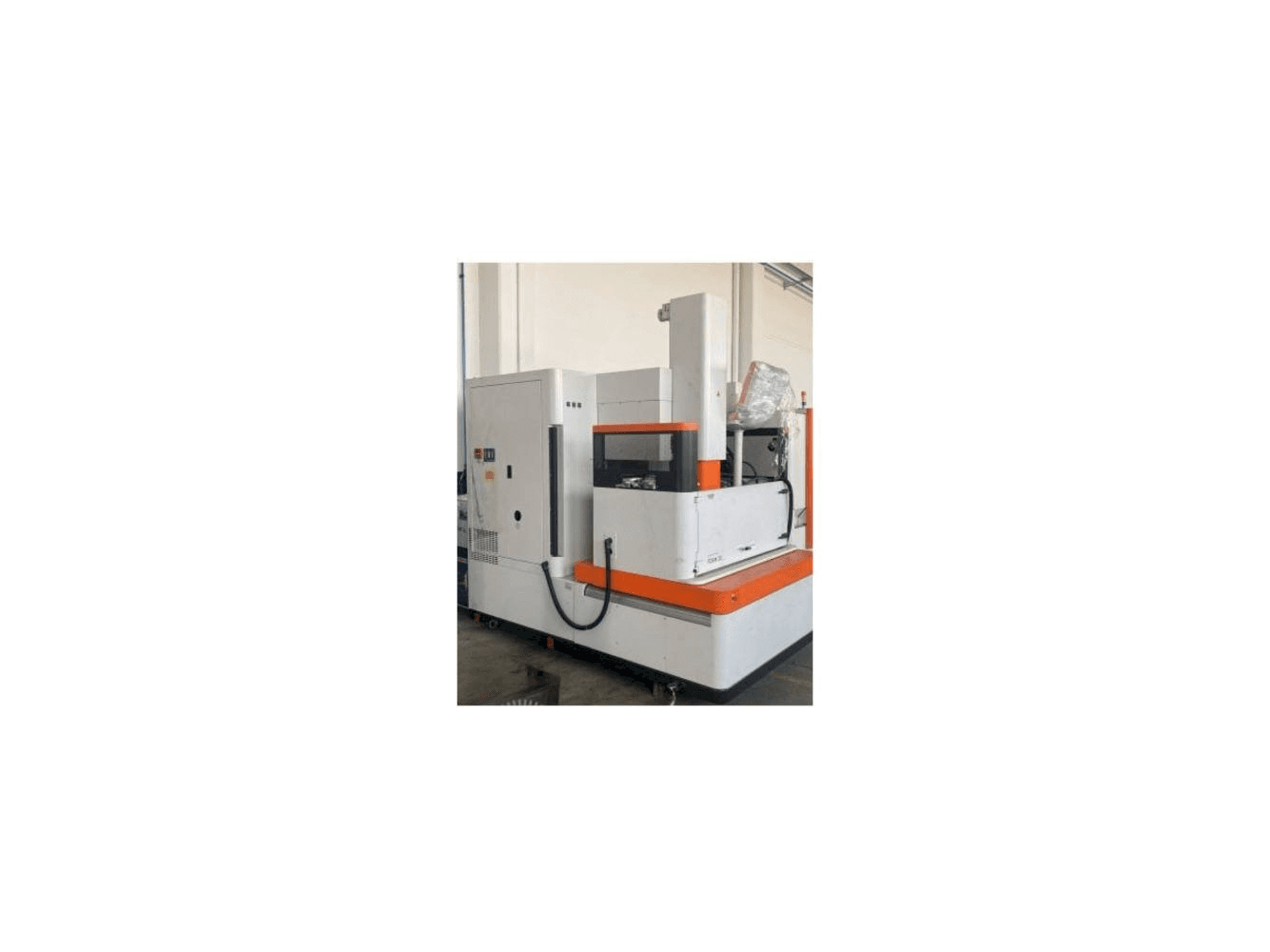 Mašīnas AgieCharmilles FORM 30 pretskats