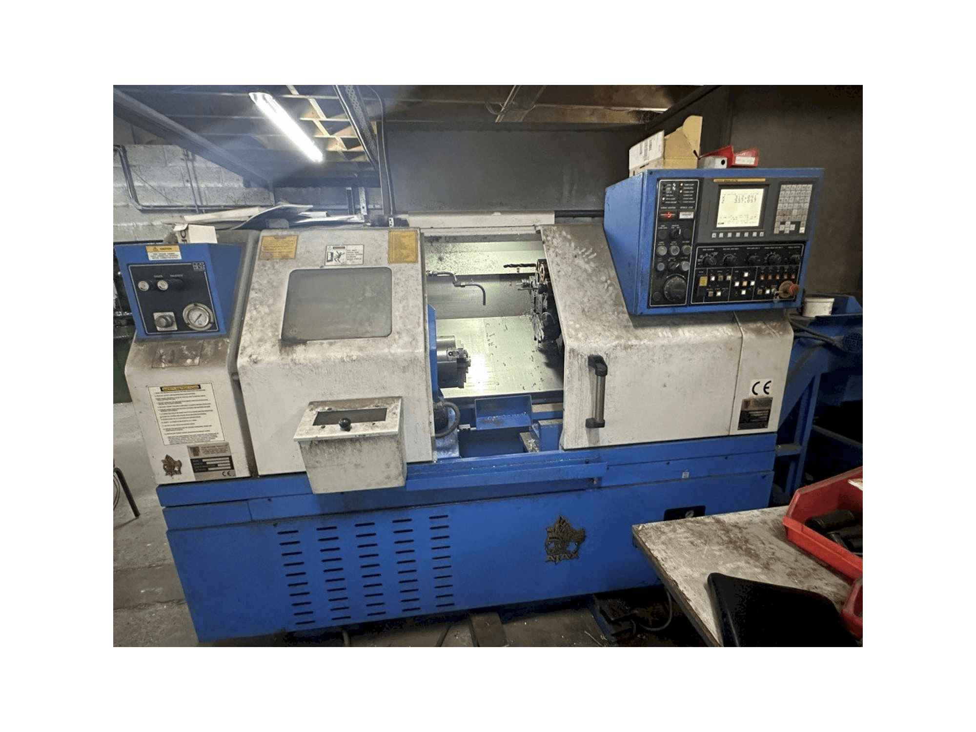 Mašīnas AJAX AJSB 200-63 pretskats