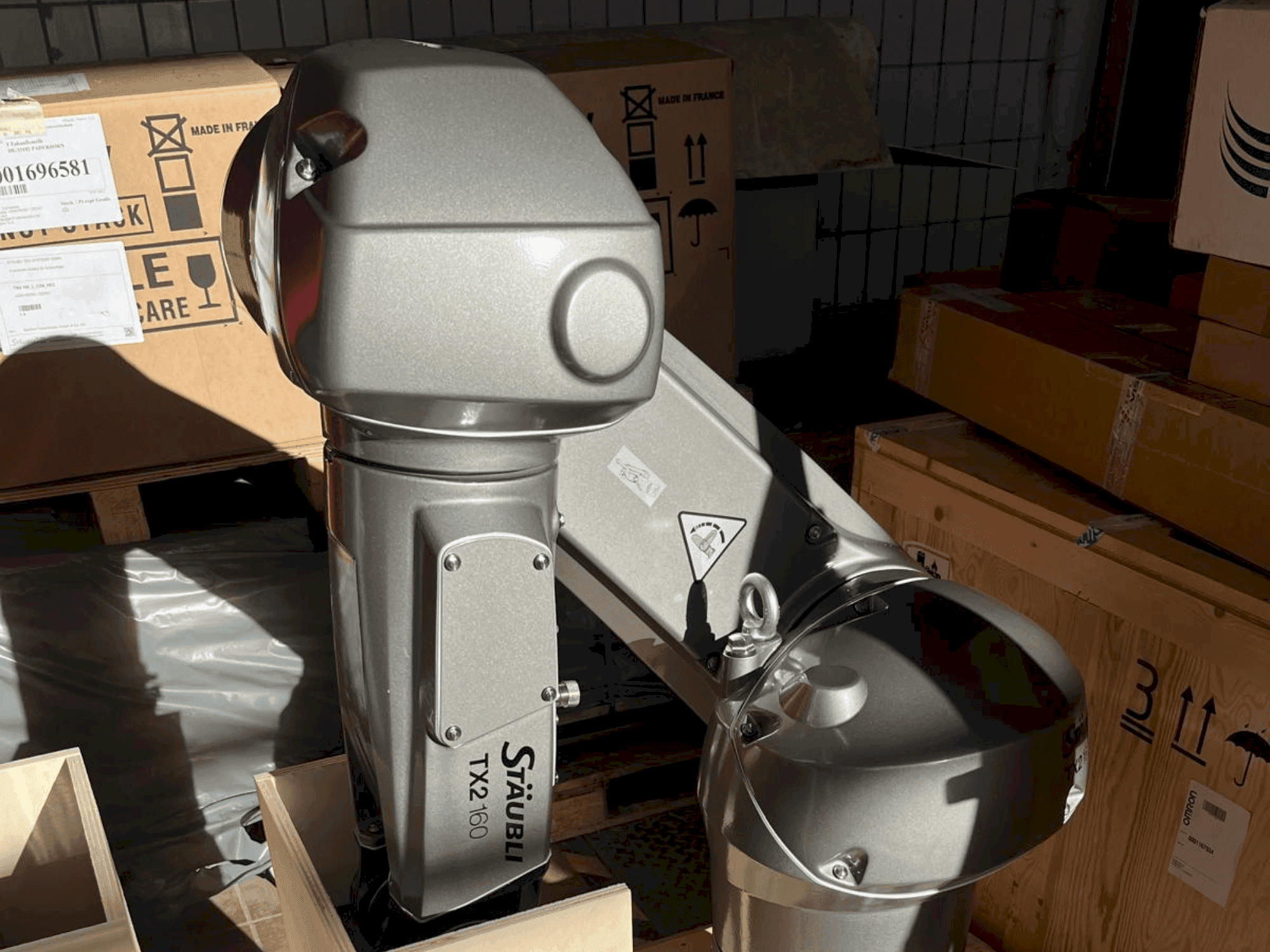 Mašīnas STAUBLI TX2-160 HE pretskats