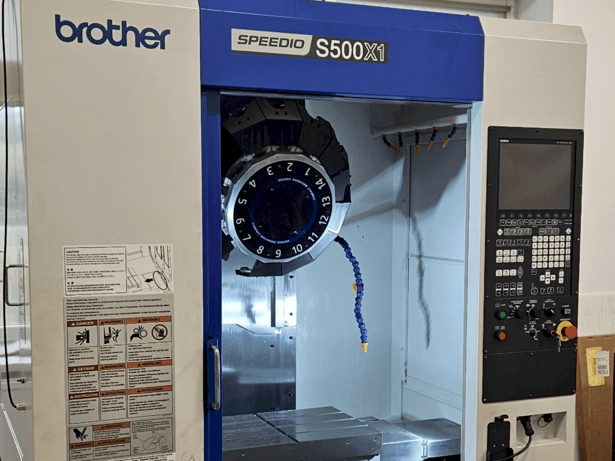 Mašīnas Brother Speedio S500X1 pretskats