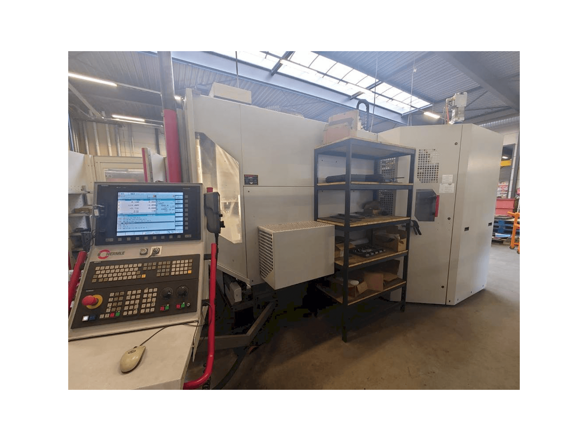 Mašīnas HERMLE C40U pretskats