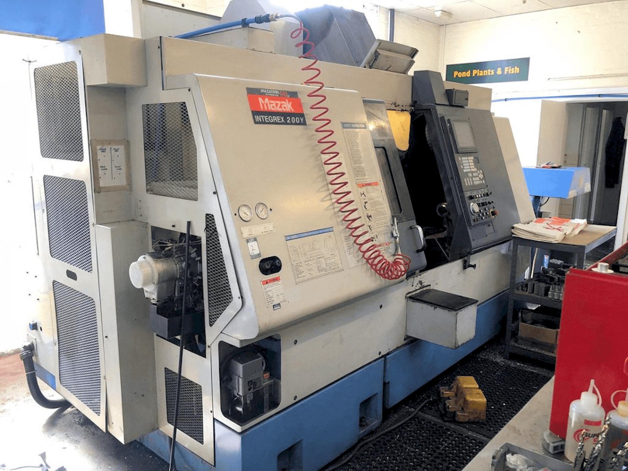 Mašīnas Mazak Integrex 200Y pretskats