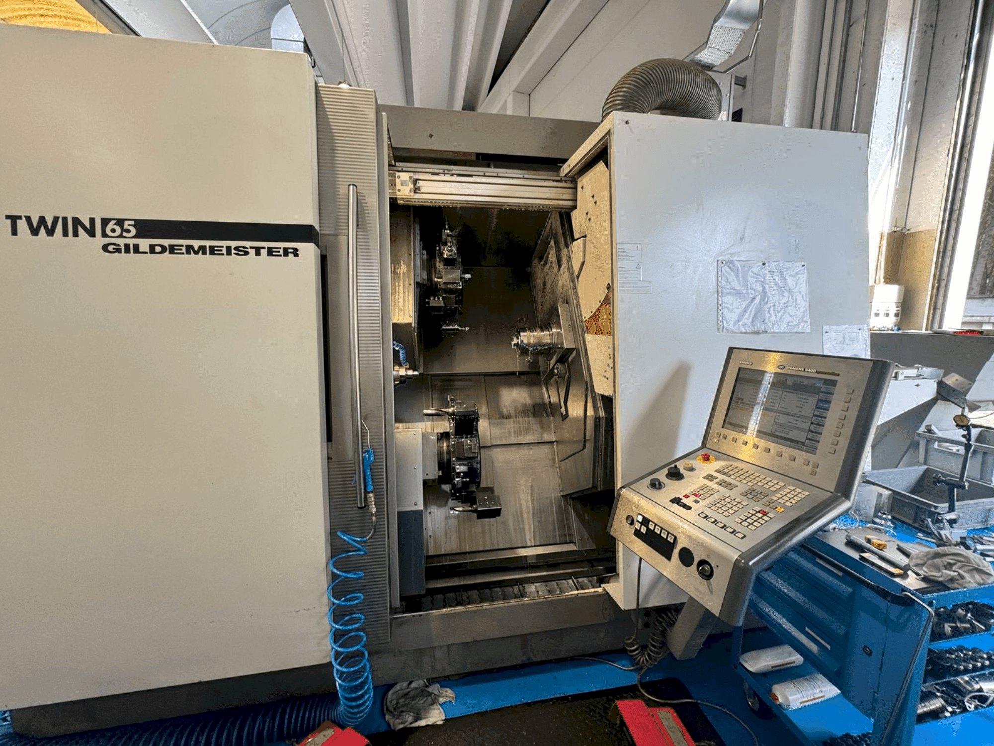 Mašīnas Gildemeister Twin 65 pretskats