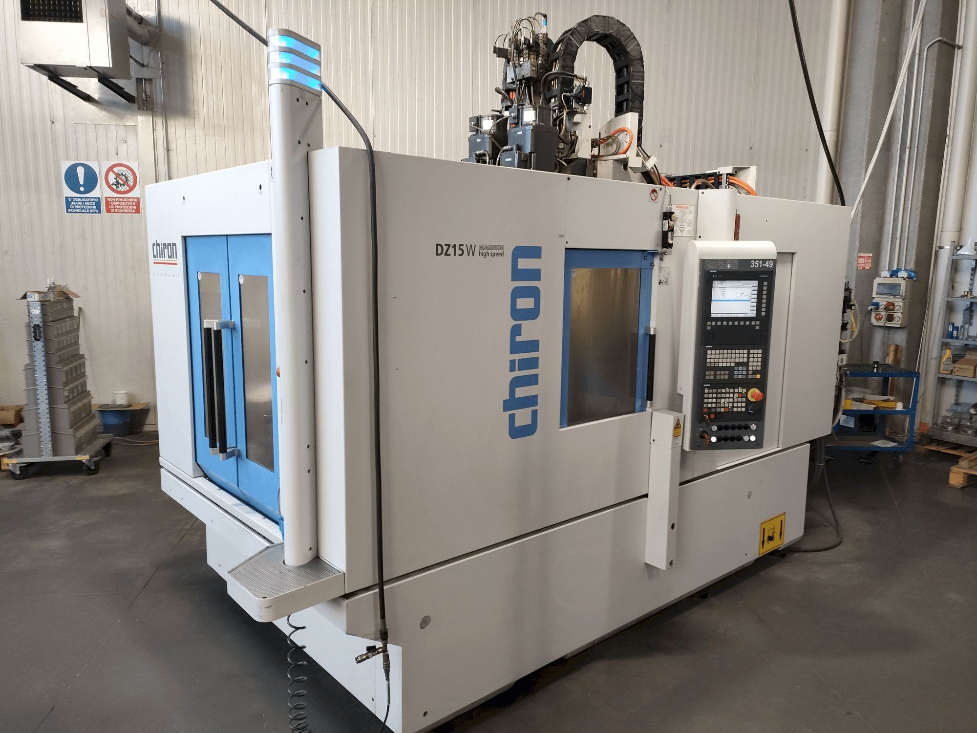 Mašīnas CHIRON DZ15W MAGNUM HS pretskats