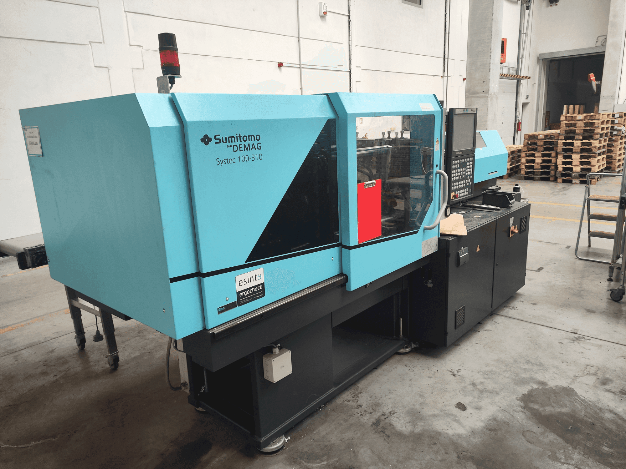 Mašīnas DEMAG Systec 100/420-310 pretskats