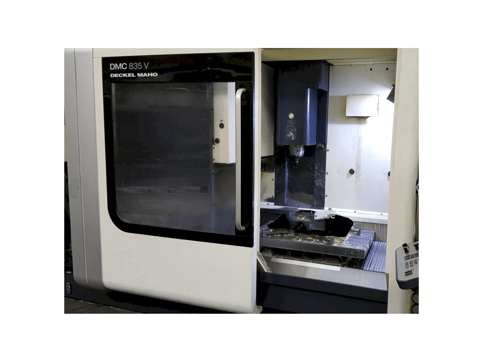 Mašīnas DECKEL MAHO DMC 835 V pretskats