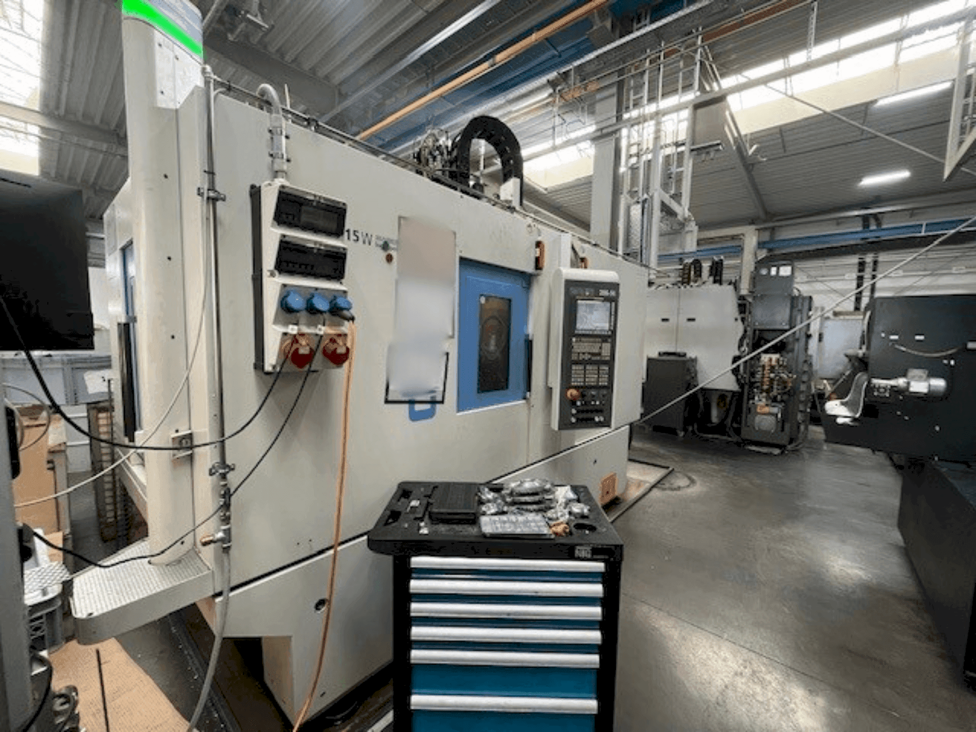 Mašīnas CHIRON FZ 15 W Magnum HS pretskats