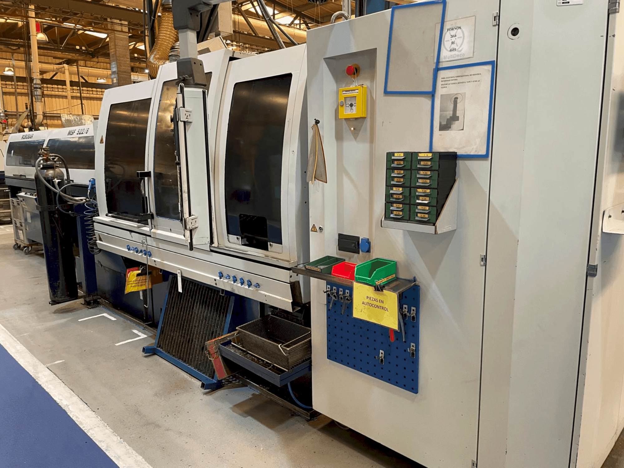 Mašīnas TORNOS MultiDeco 20-8b pretskats