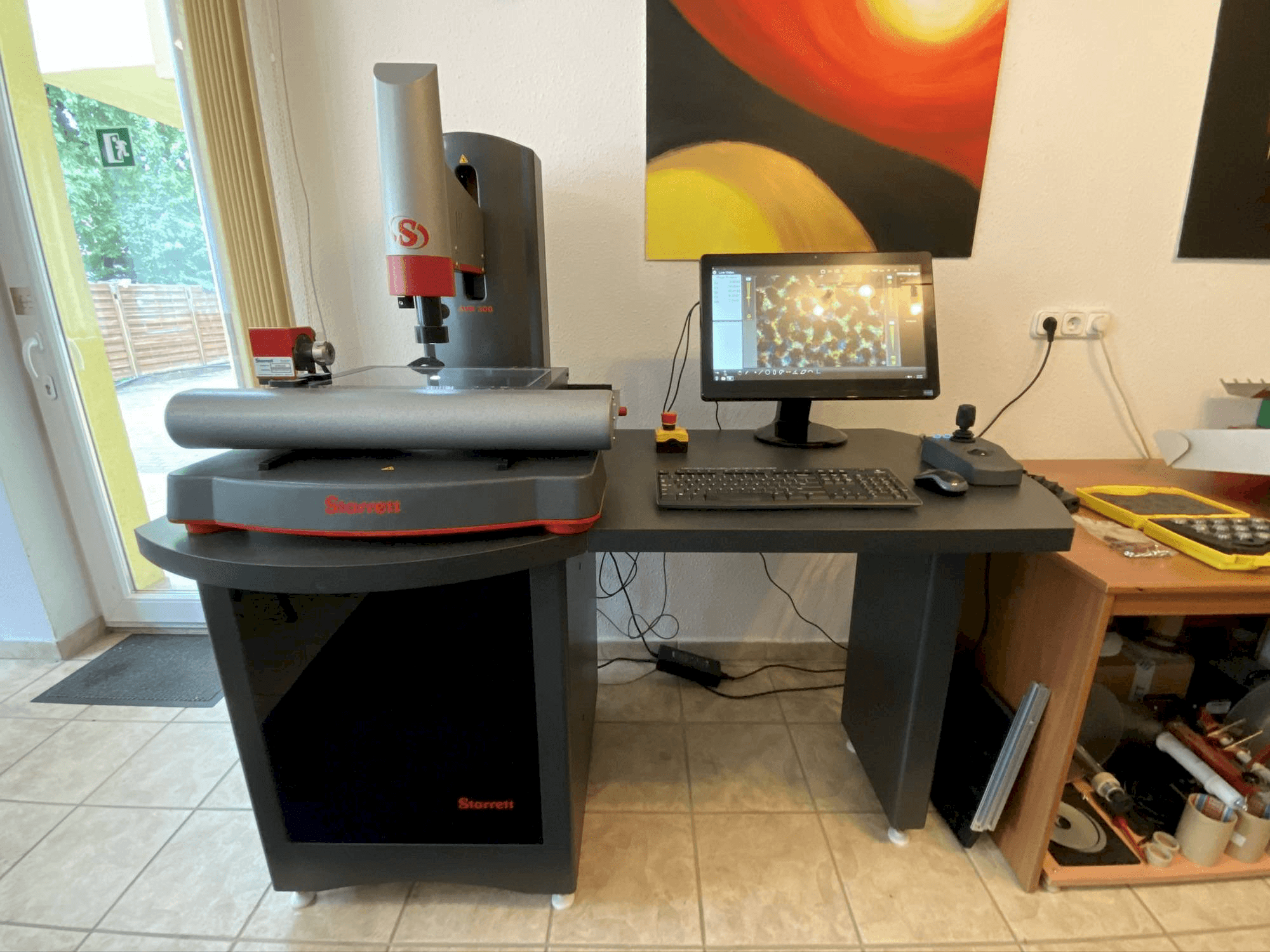 Mašīnas Starrett AVR 300 pretskats
