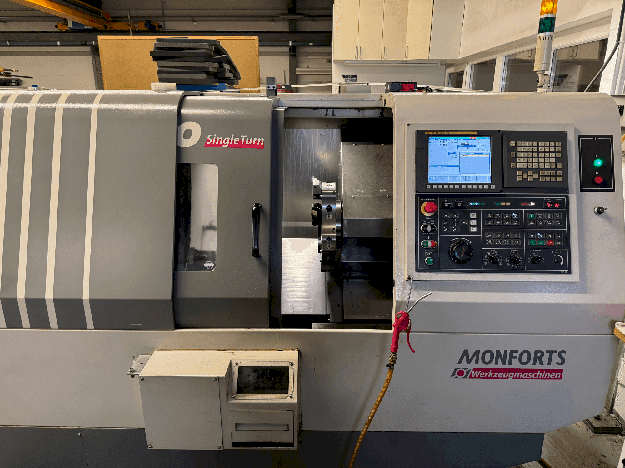 Mašīnas Monforts TNC 300 SingleTurn pretskats