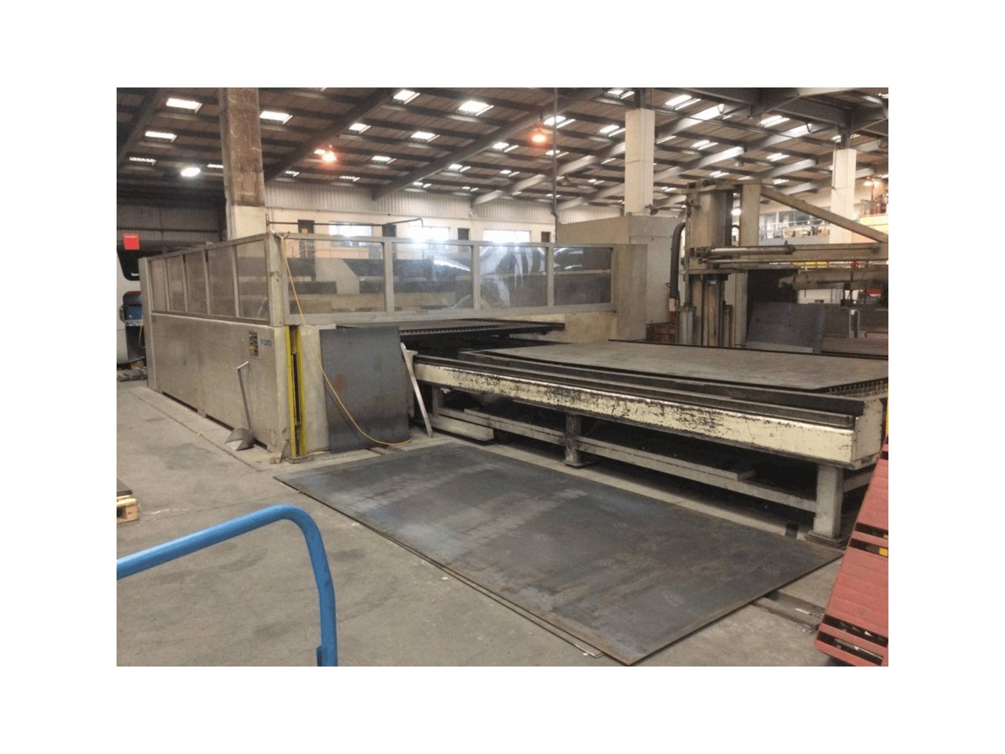 Mašīnas LVD Implus 4030 pretskats