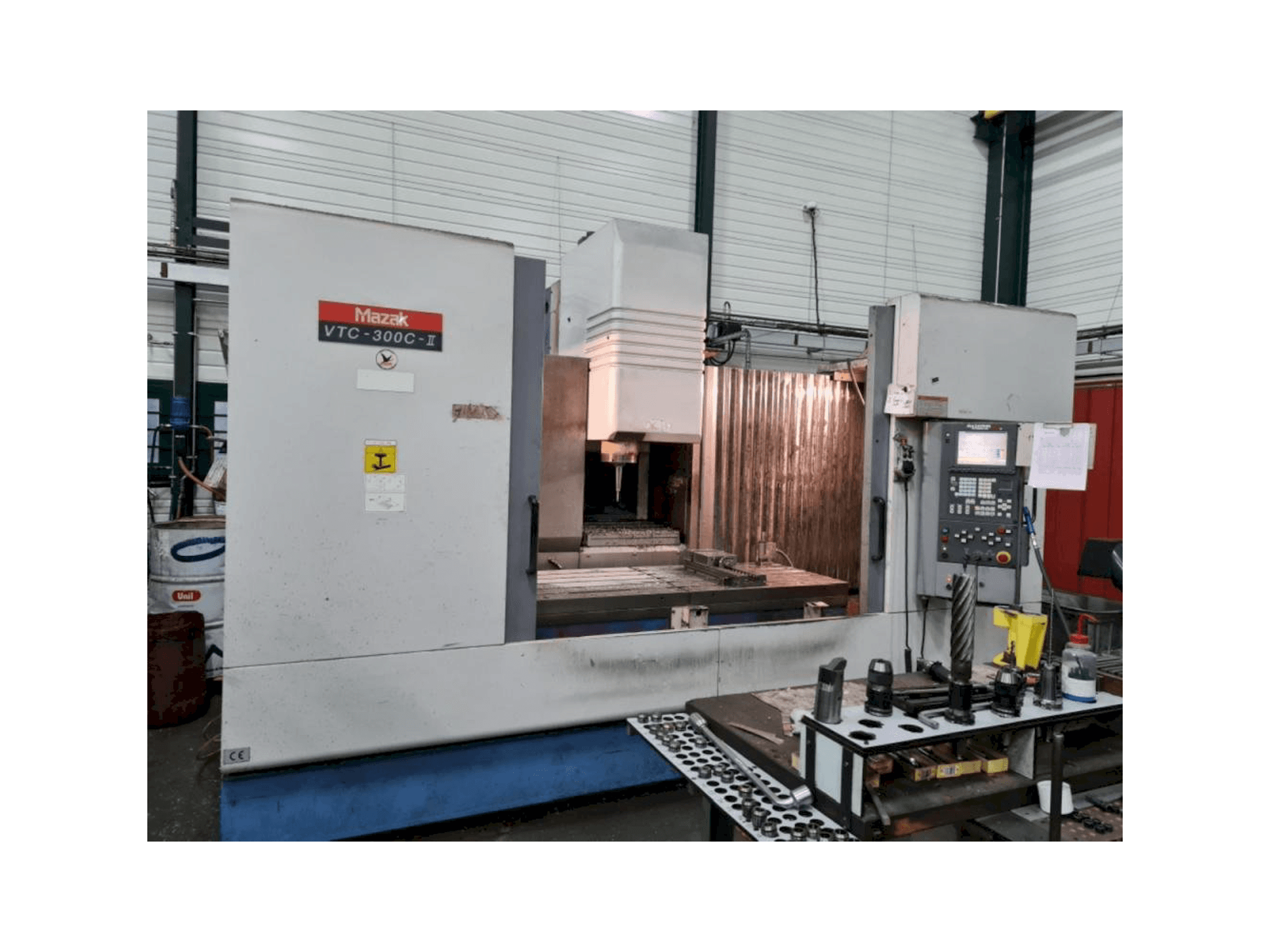 Mašīnas Mazak VTC 300C pretskats