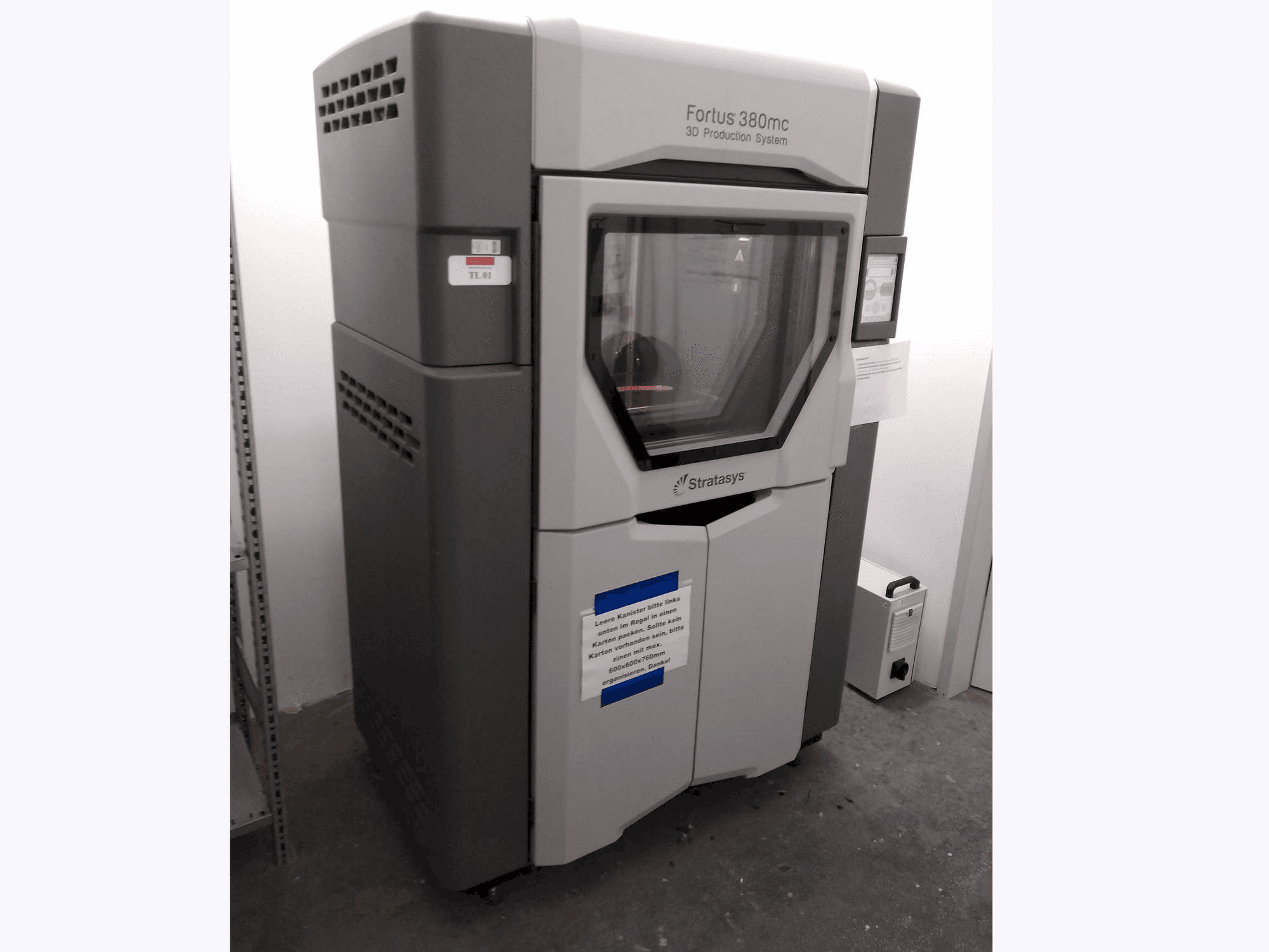 Mašīnas Stratasys Fortus 380MC pretskats