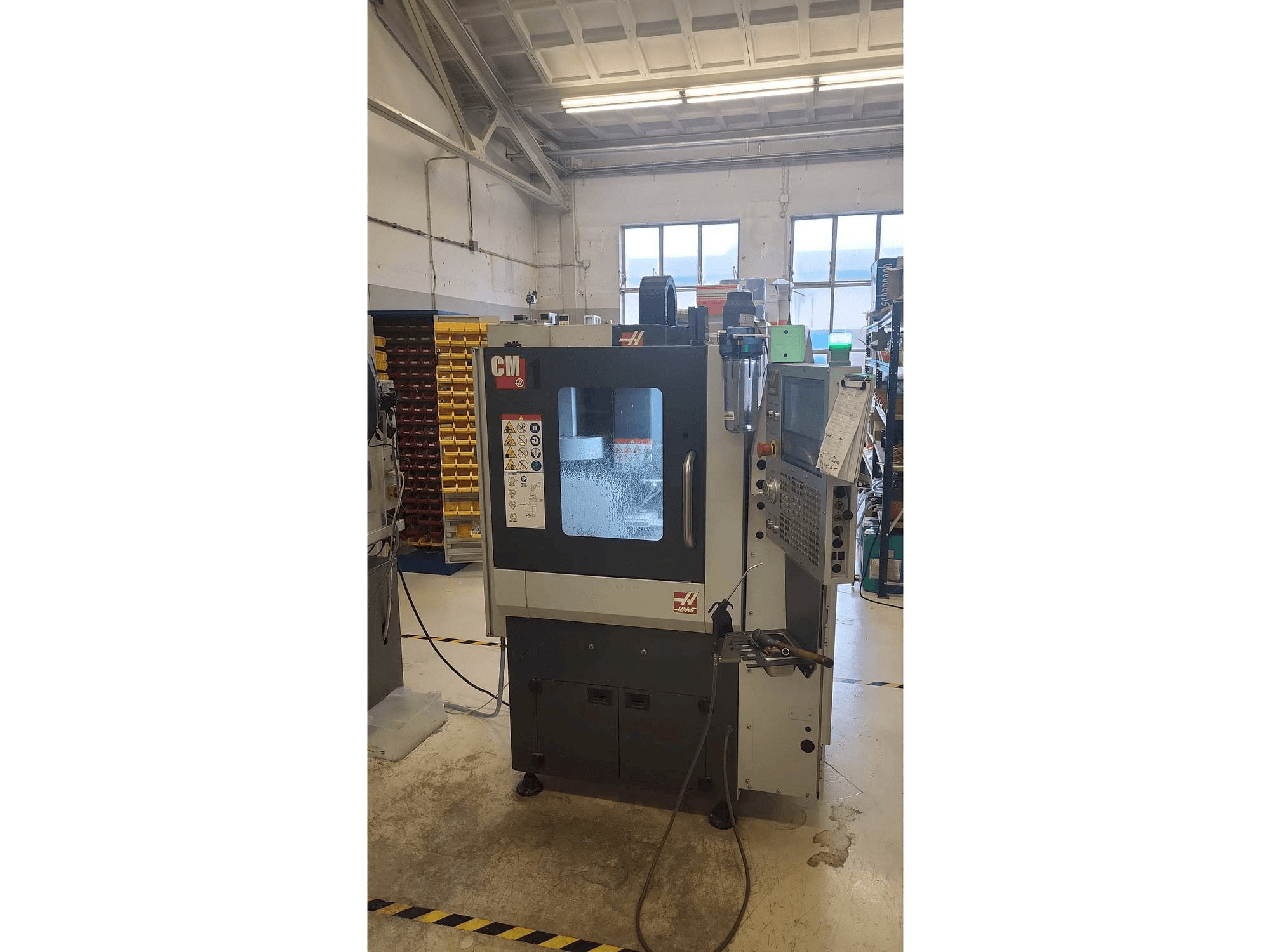 Mašīnas HAAS CM-1 pretskats