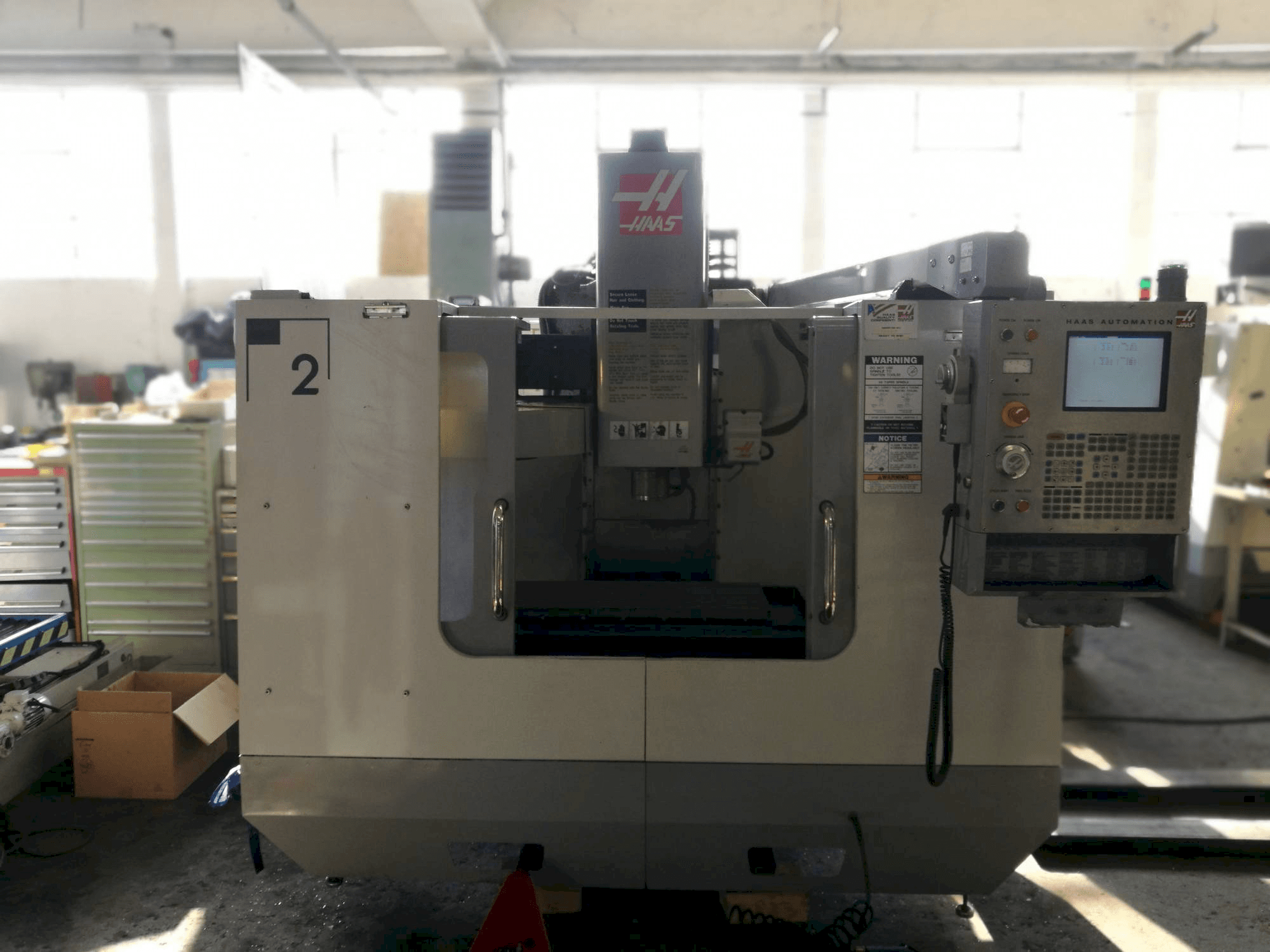 Mašīnas HAAS VF-2BHE pretskats