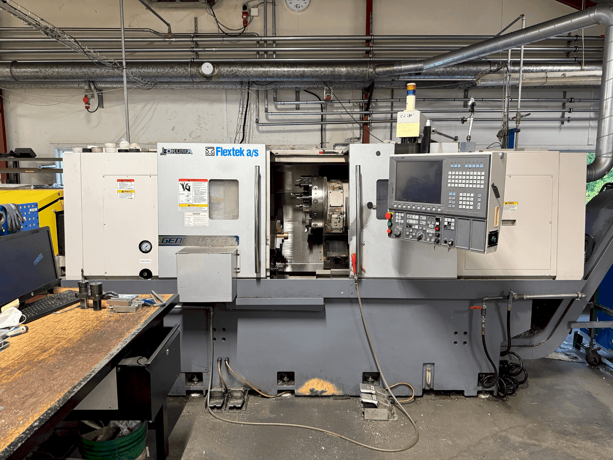 Mašīnas Okuma Genos L300E-M with FMB Turbo 8-80 pretskats